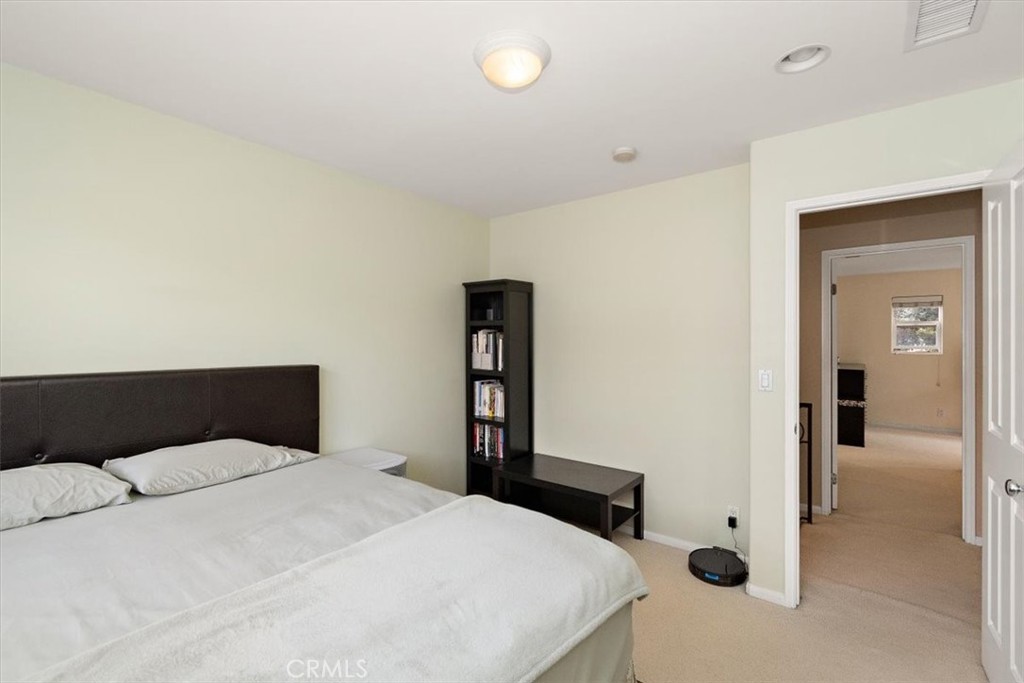 838 Arlington Avenue