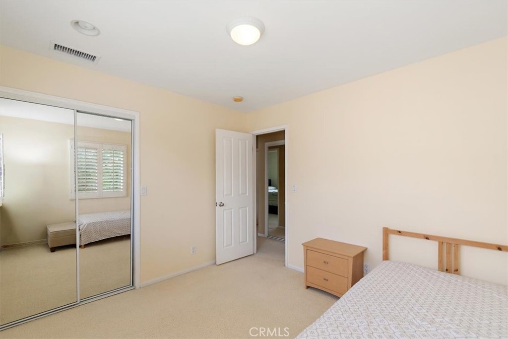 838 Arlington Avenue