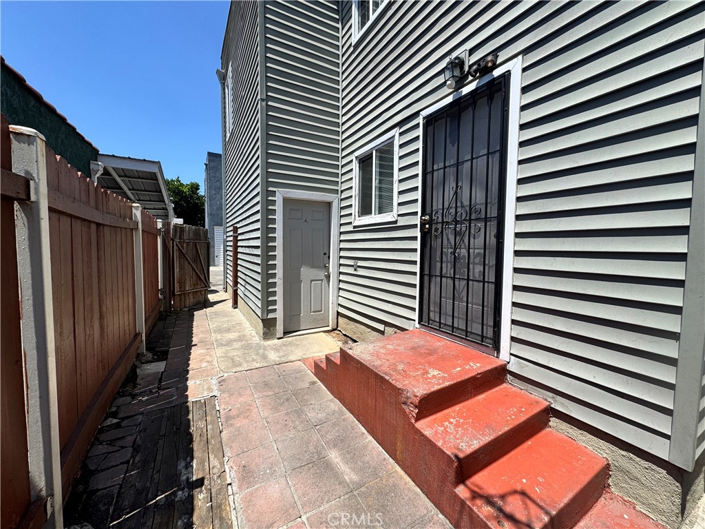 410 E 21st Street