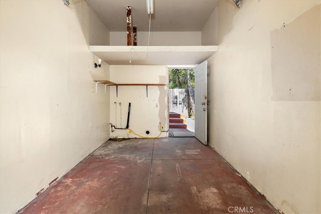 410 E 21st Street
