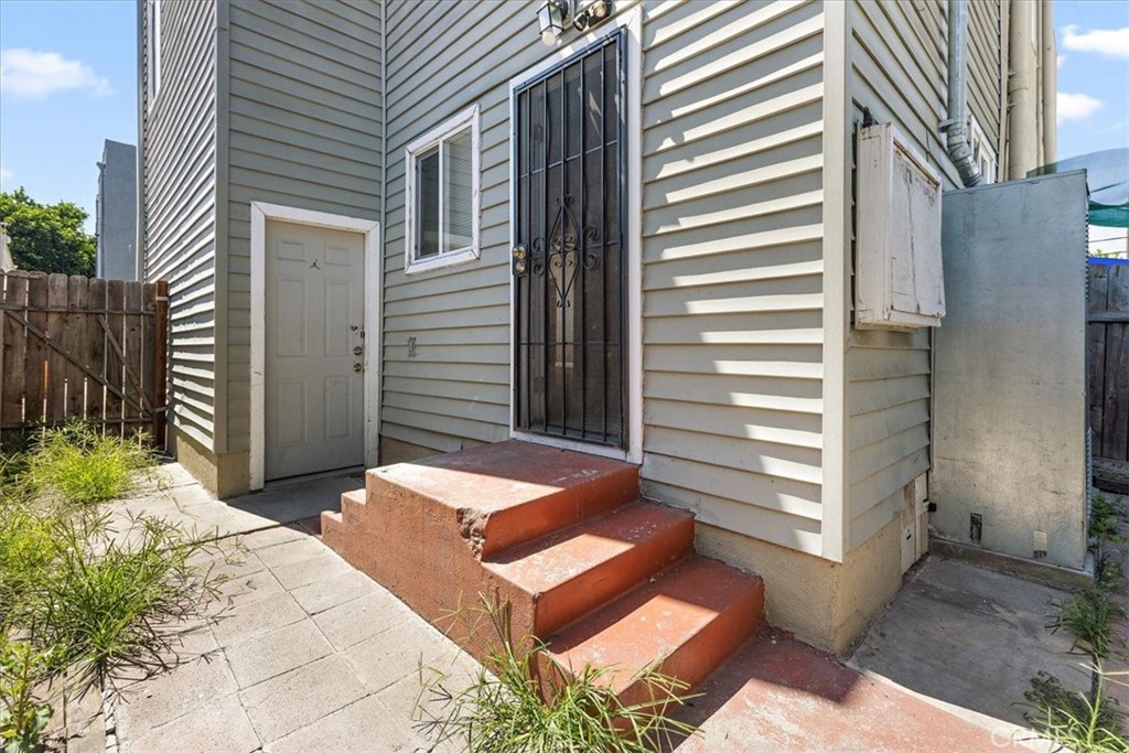 410 E 21st Street