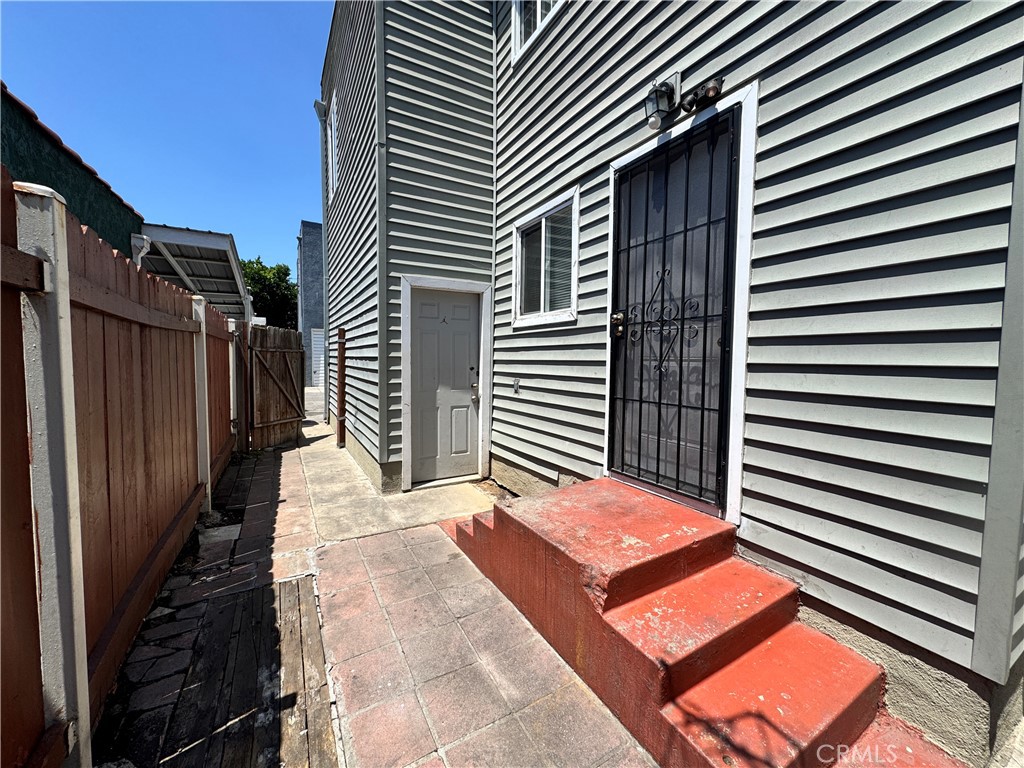 410 E 21st Street