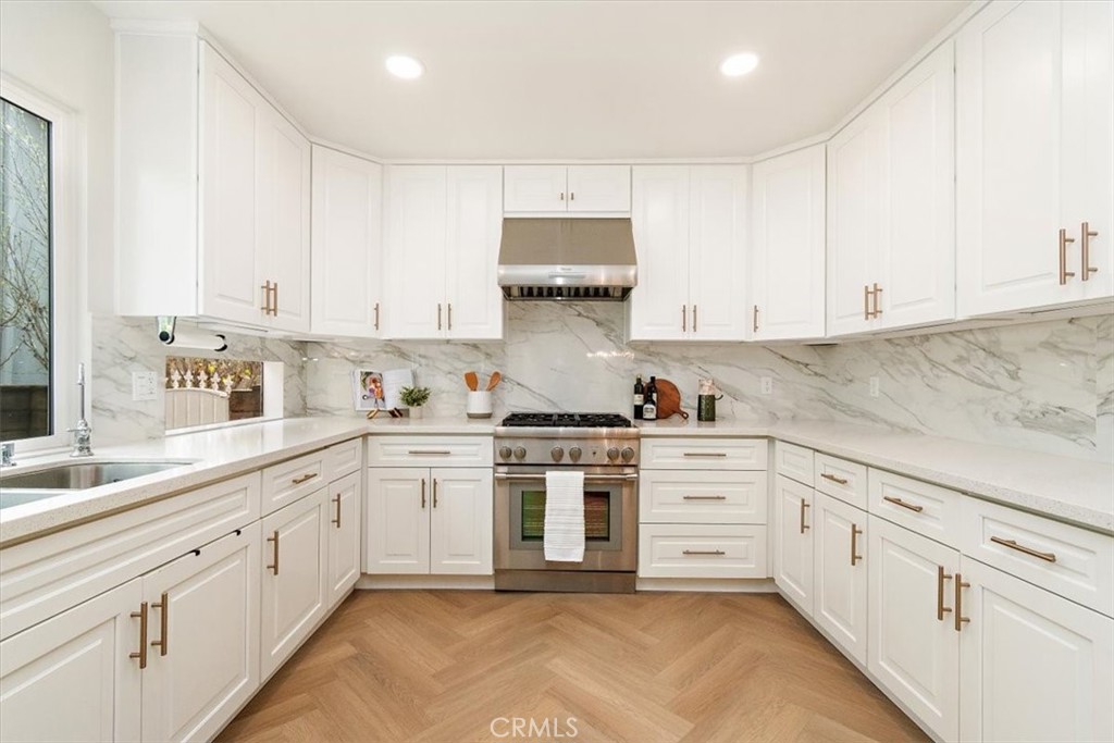 2765 Huntington Drive