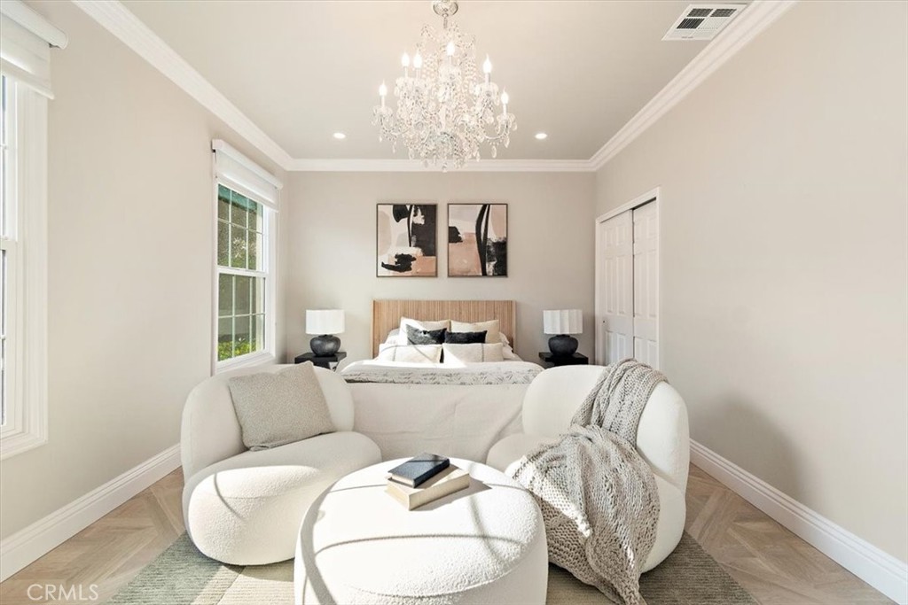 2765 Huntington Drive