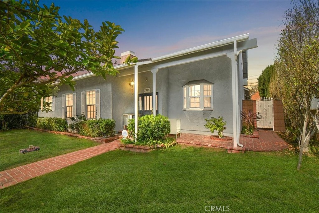 2765 Huntington Drive