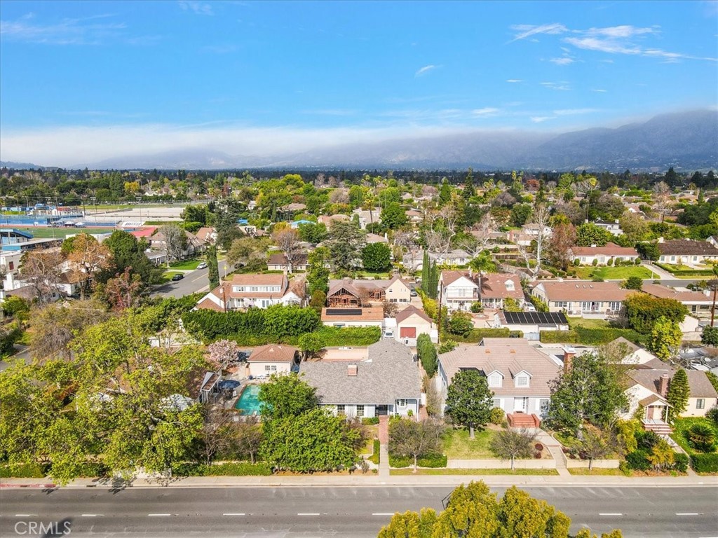 2765 Huntington Drive