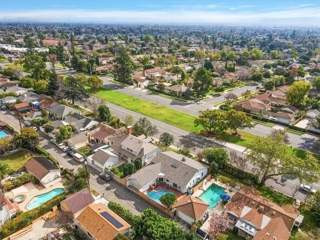 2765 Huntington Drive