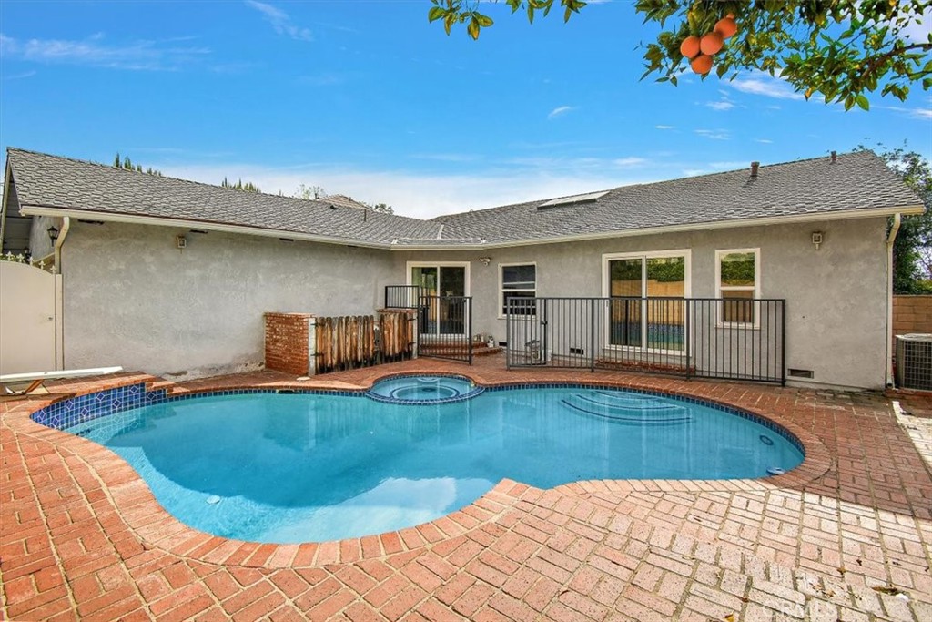 2765 Huntington Drive