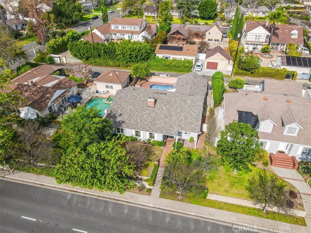 2765 Huntington Drive