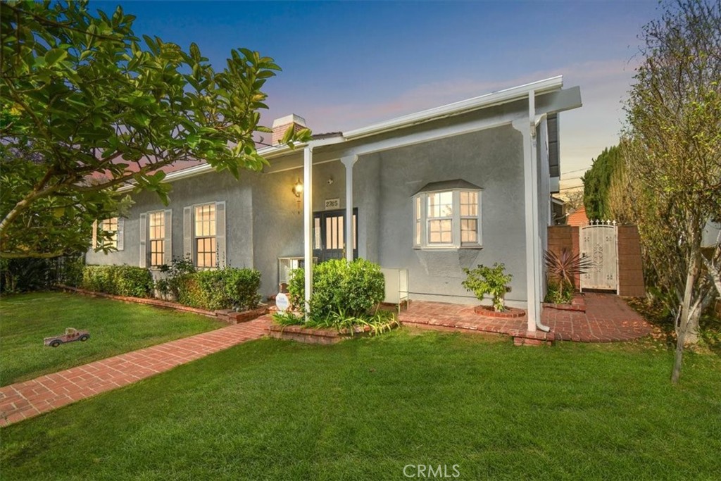 2765 Huntington Drive