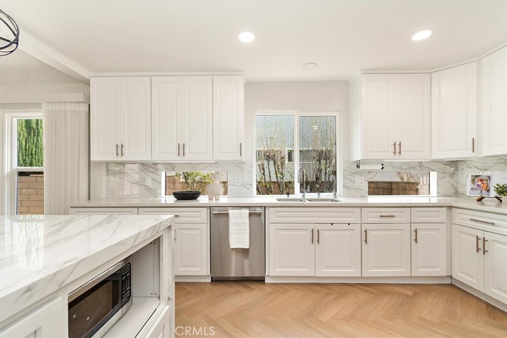 2765 Huntington Drive