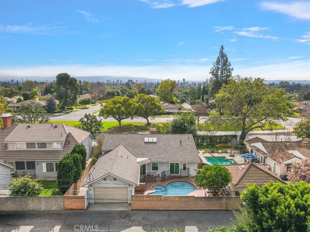 2765 Huntington Drive