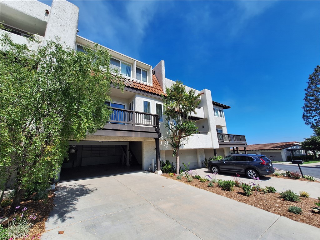 51 Aspen Way