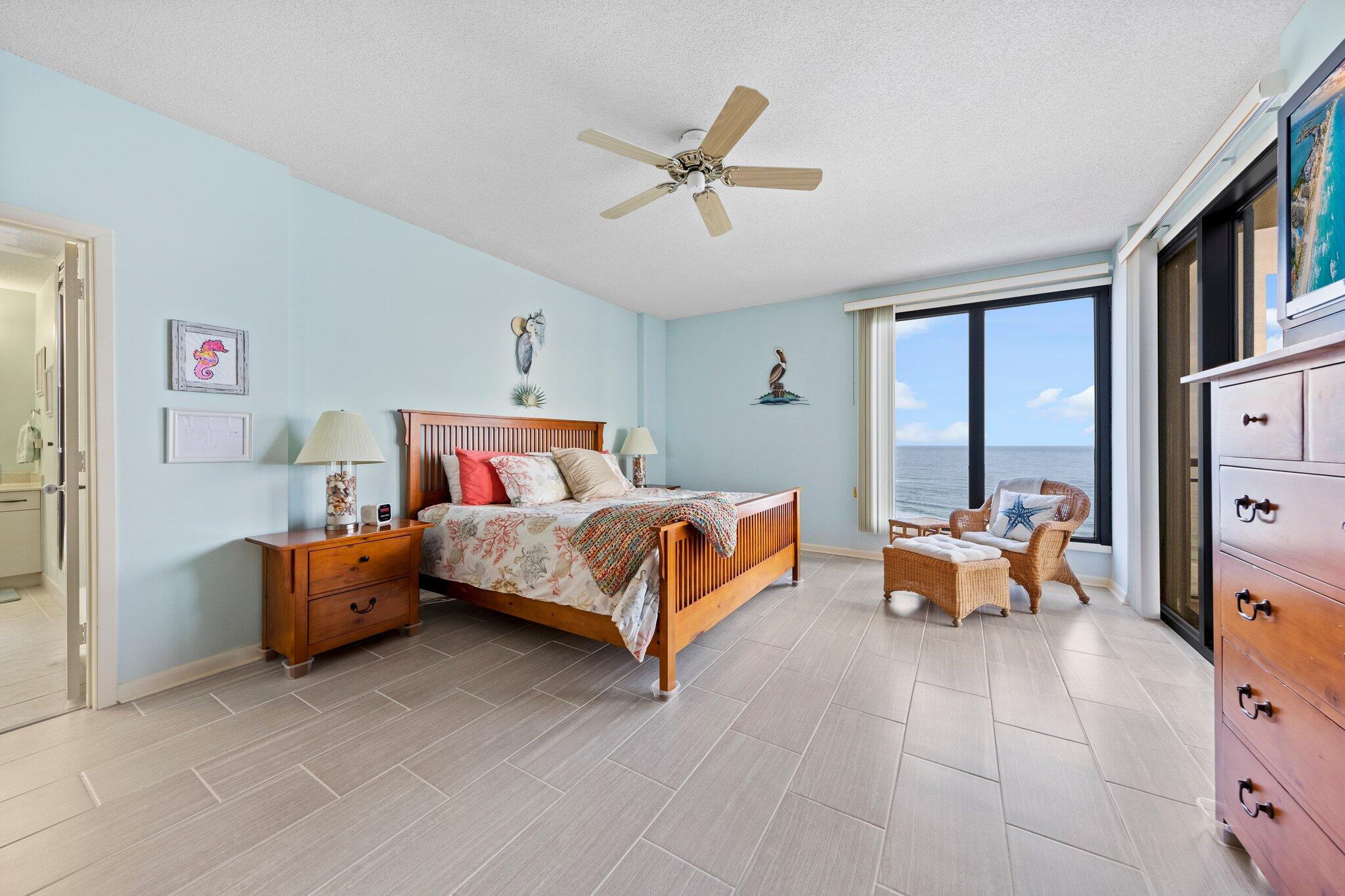 8271 Gulf Boulevard, APT 901