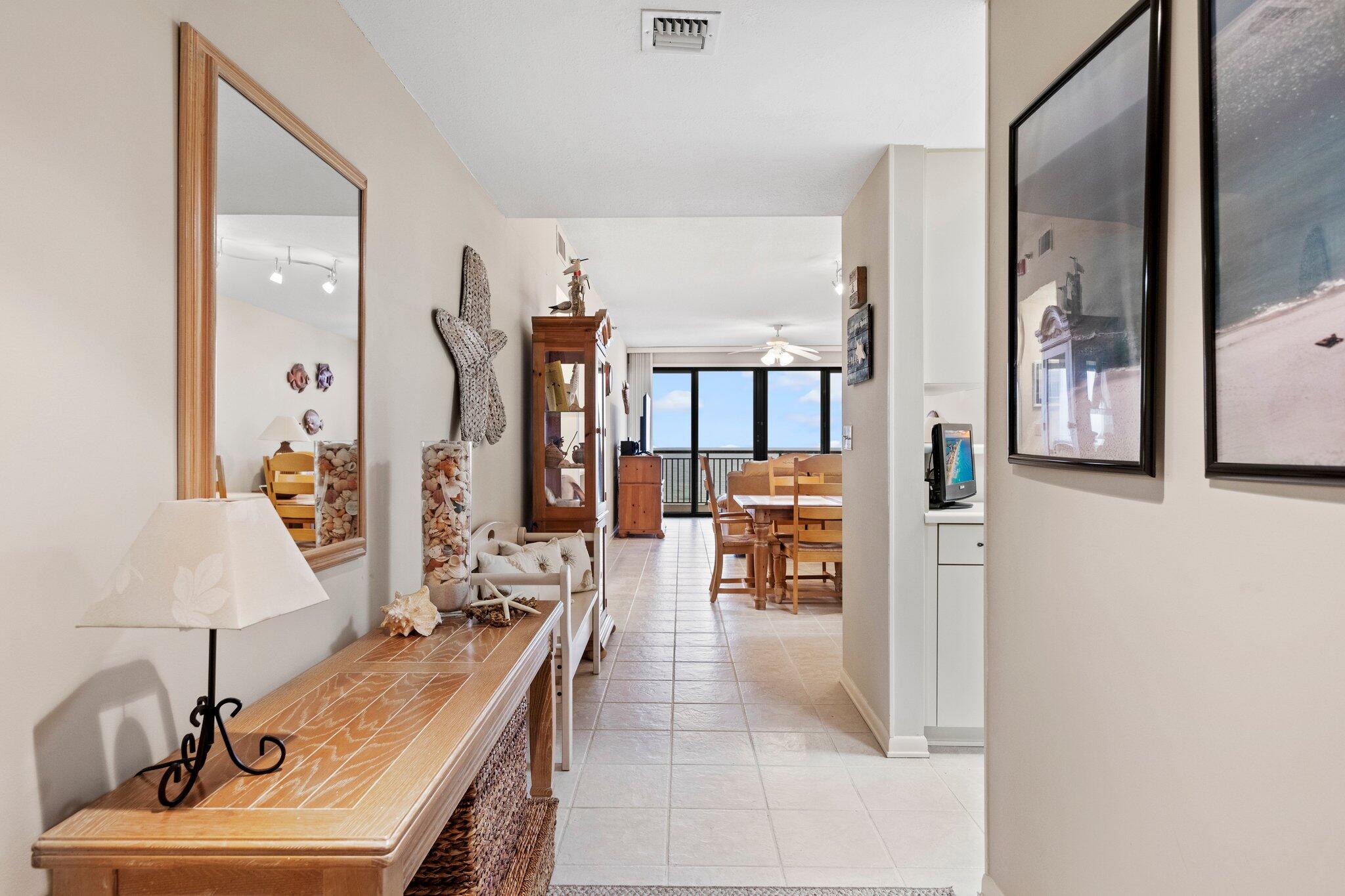 8271 Gulf Boulevard, APT 901