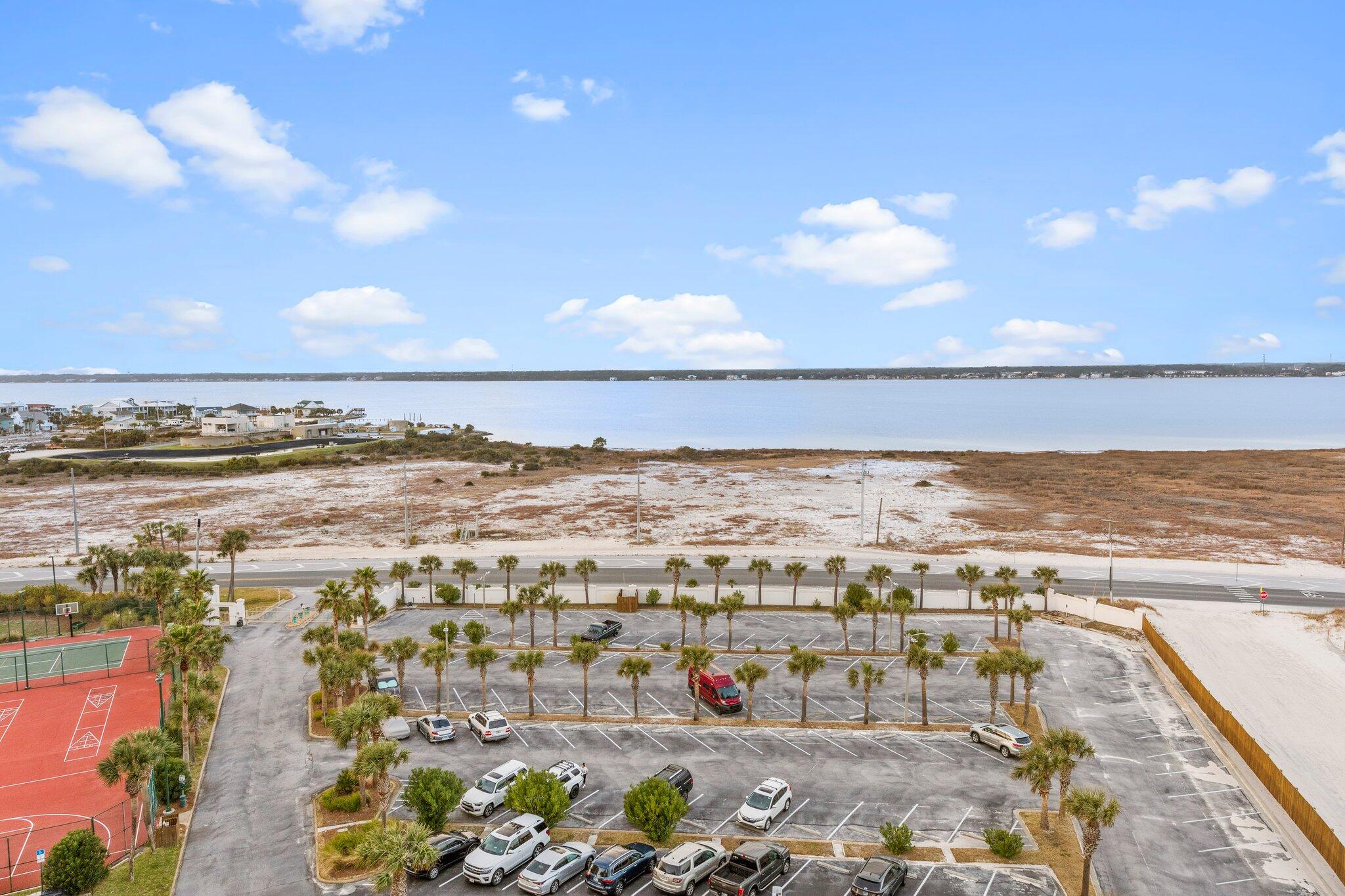 8271 Gulf Boulevard, APT 901