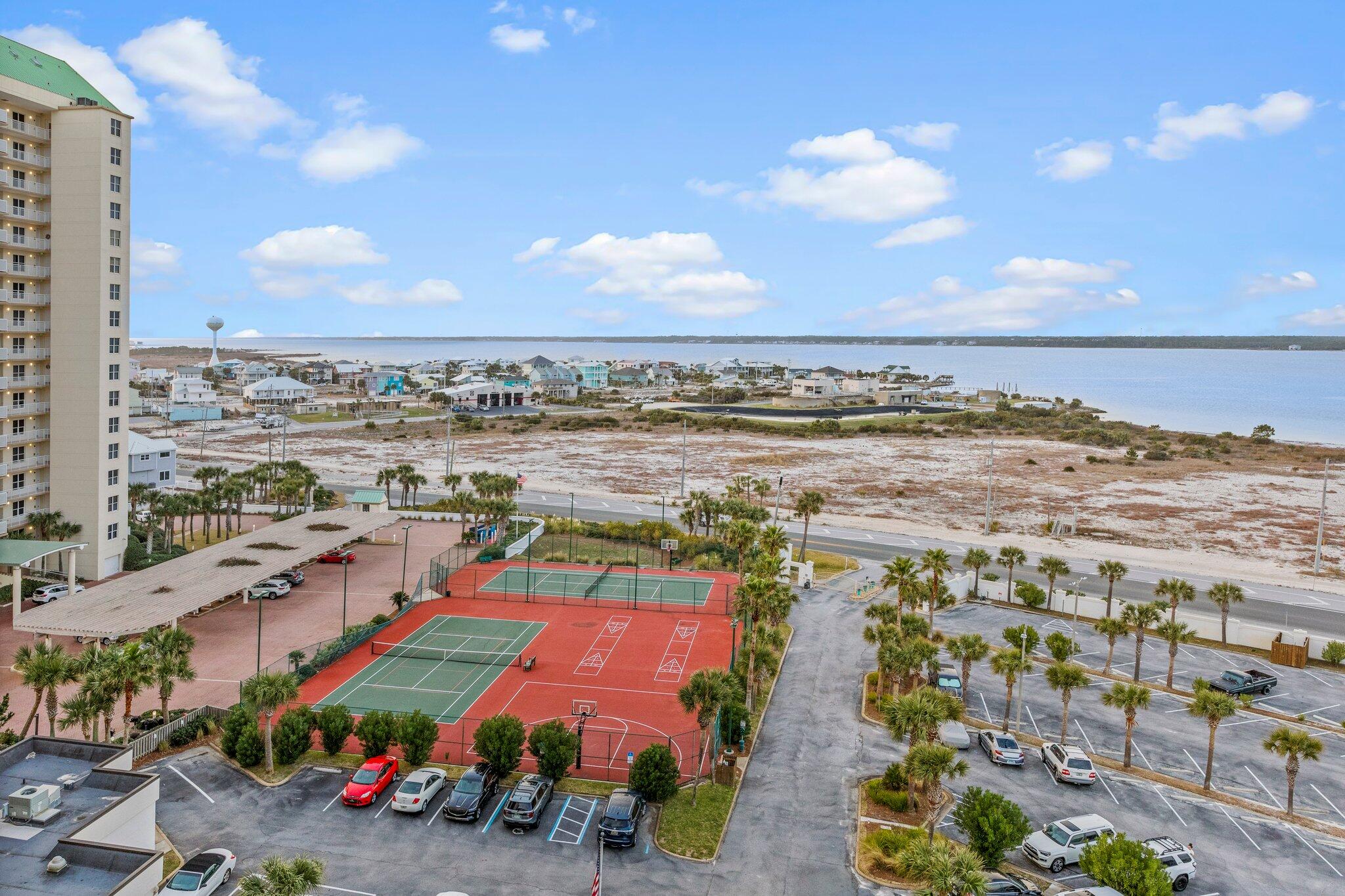 8271 Gulf Boulevard, APT 901