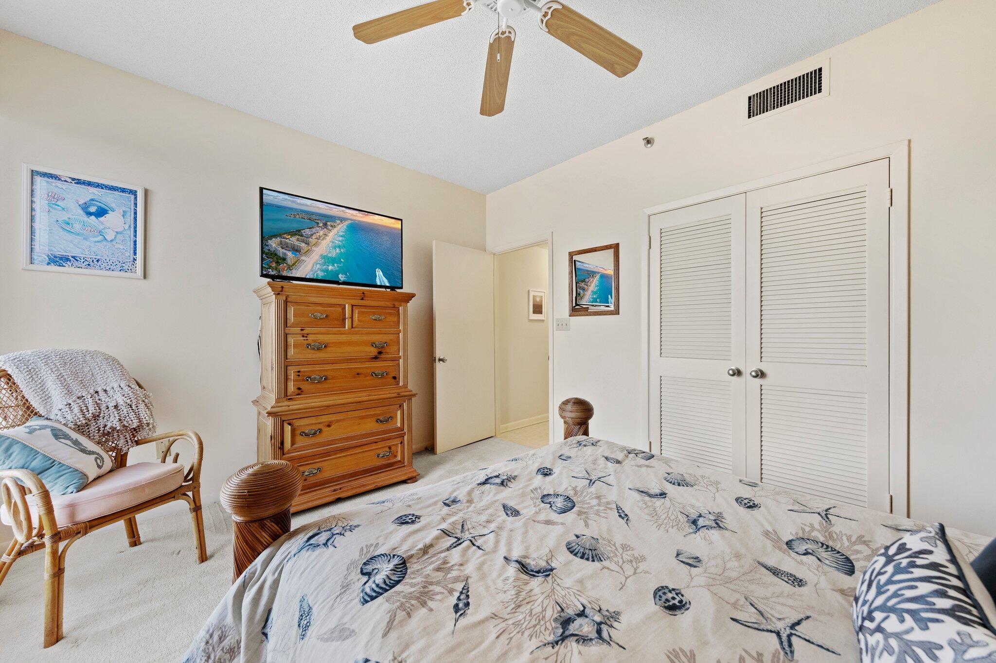 8271 Gulf Boulevard, APT 901