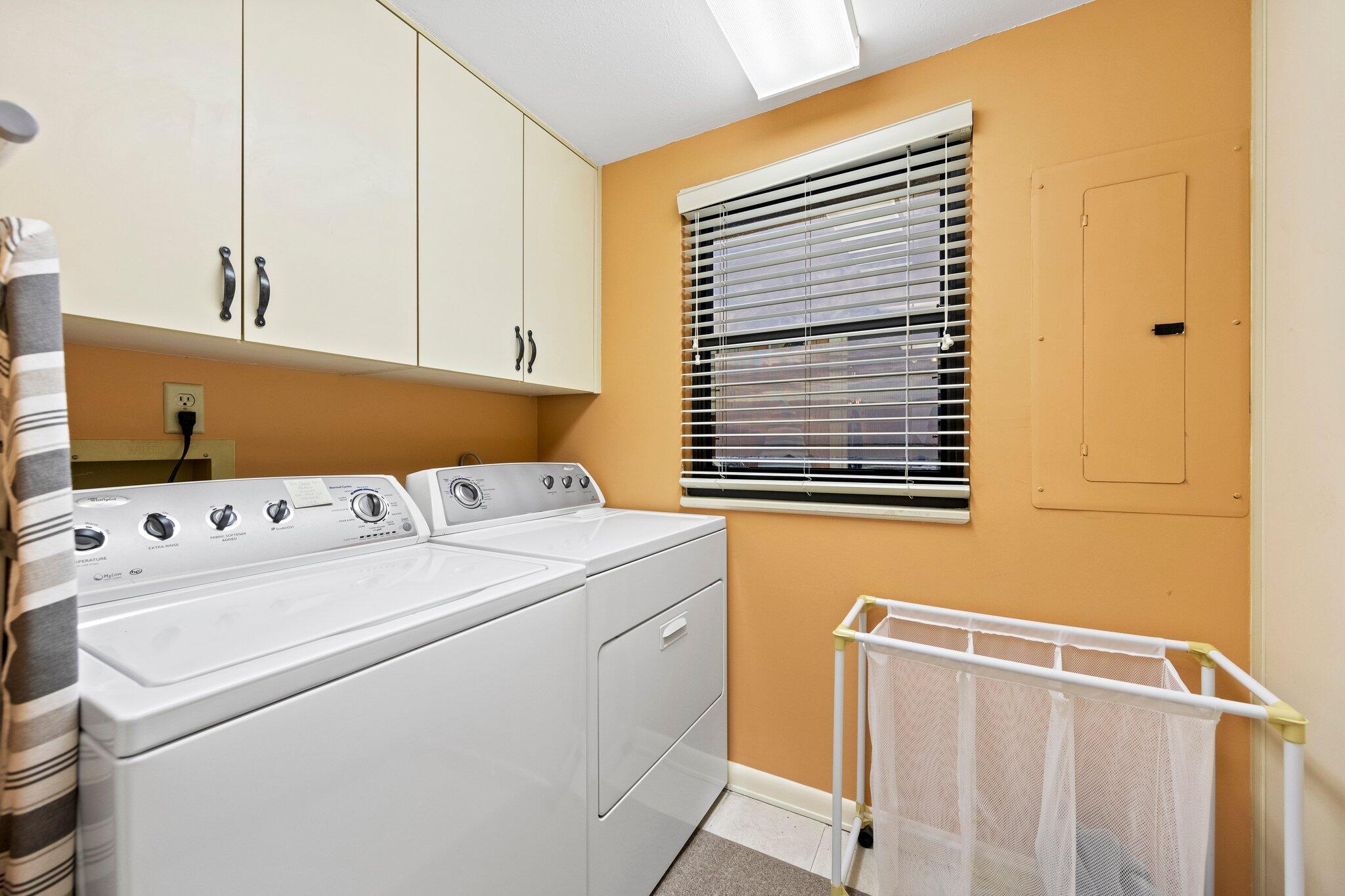 8271 Gulf Boulevard, APT 901