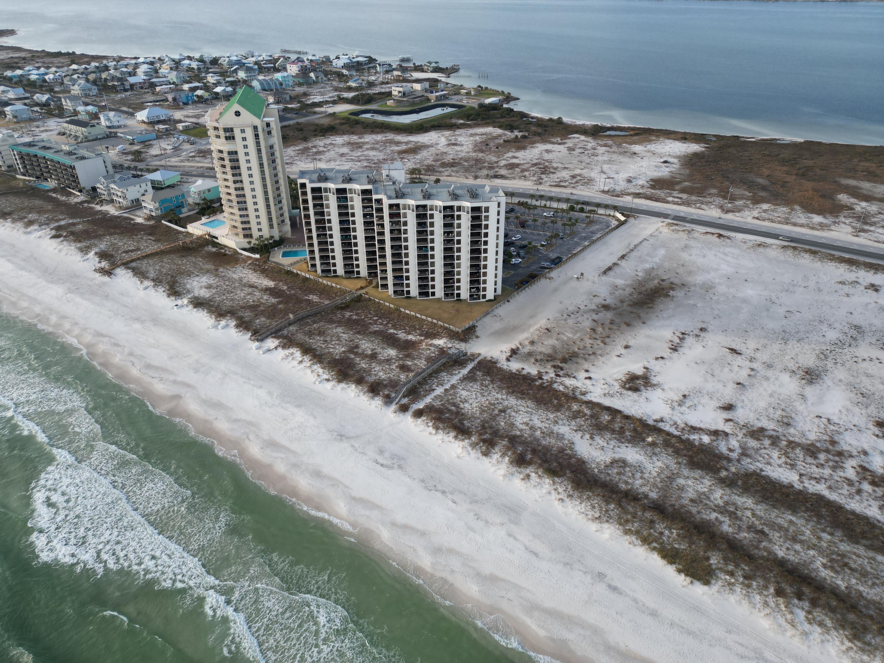 8271 Gulf Boulevard, APT 901