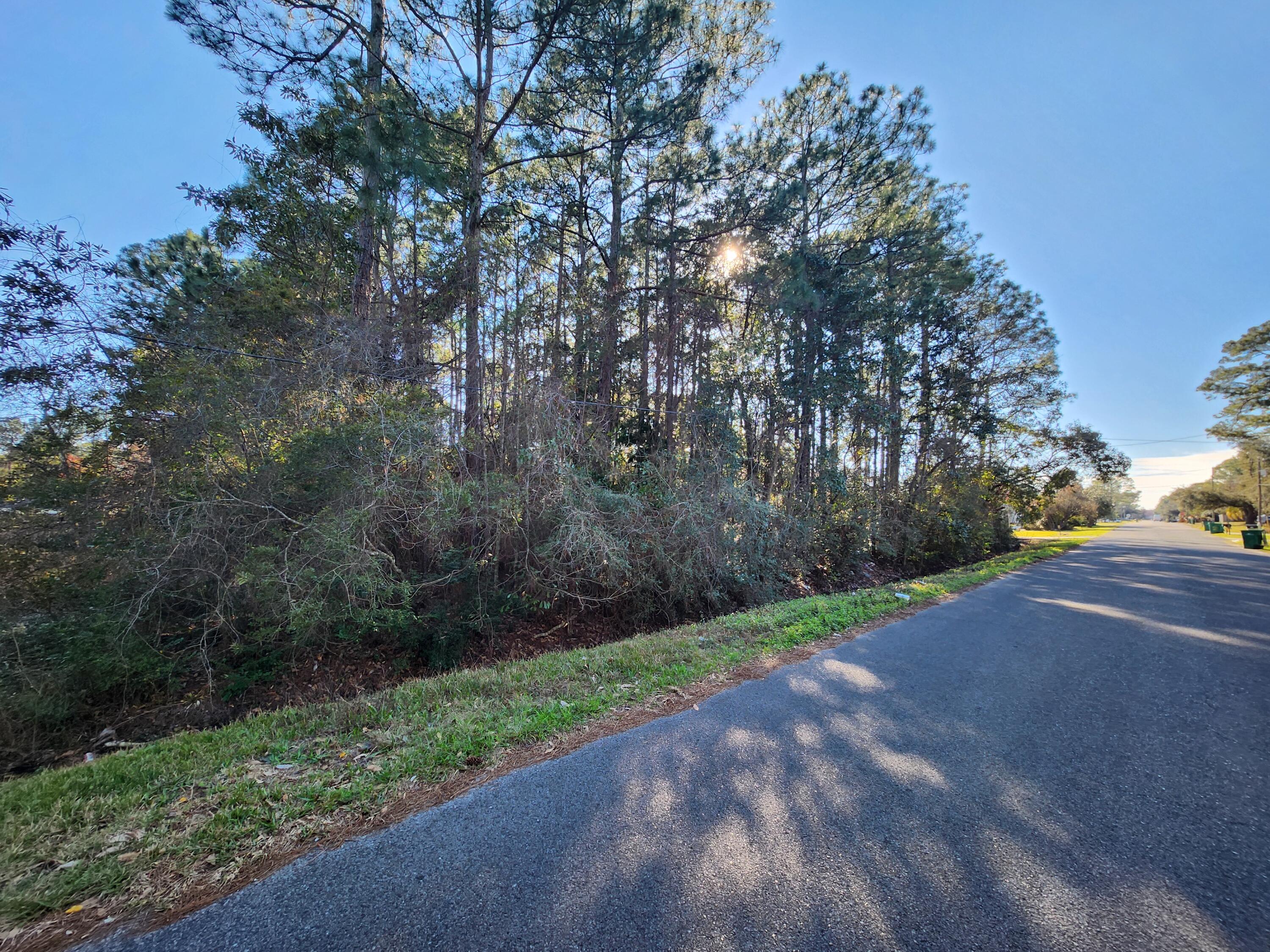 Lot 2 W PINE Street