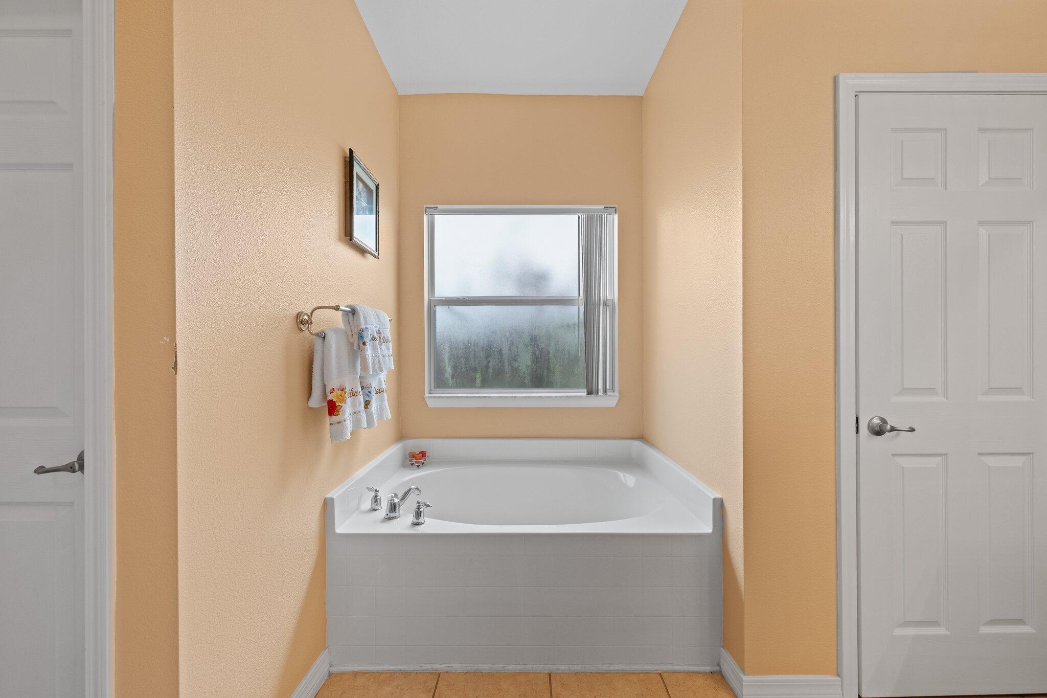 10108 Castleberry Boulevard