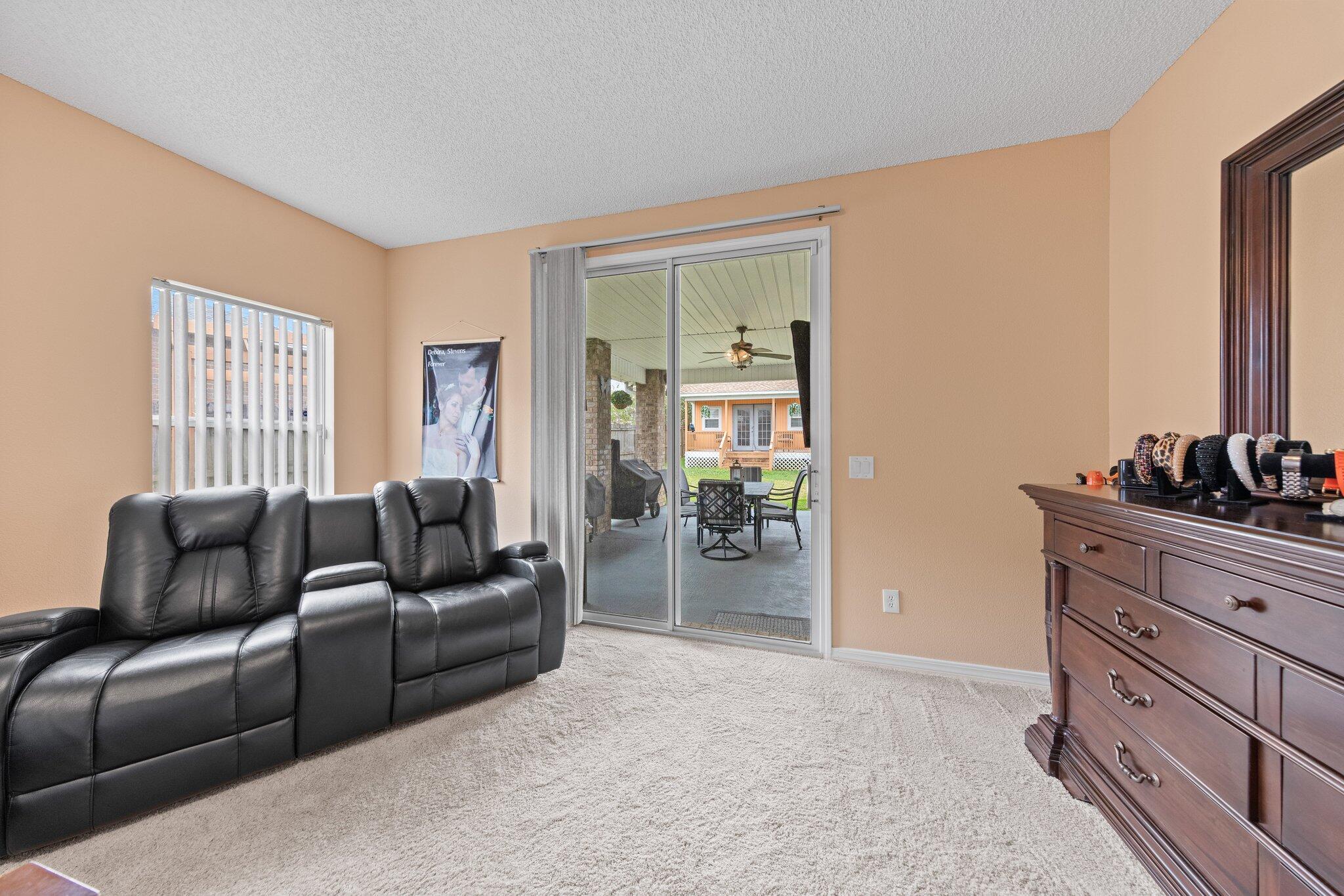 10108 Castleberry Boulevard