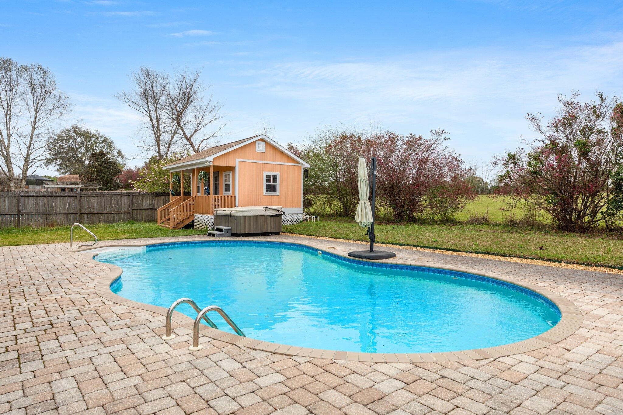 10108 Castleberry Boulevard