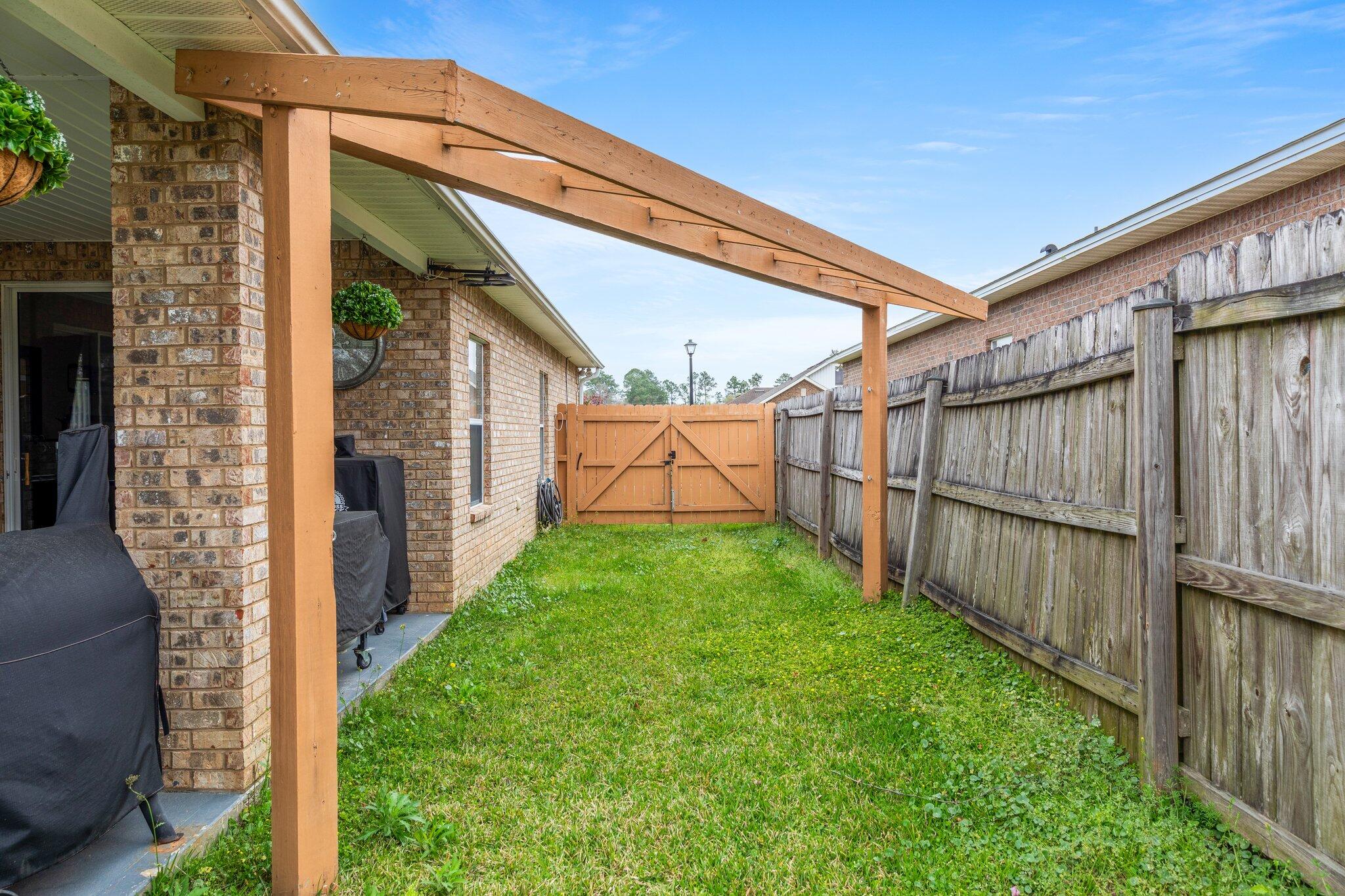 10108 Castleberry Boulevard