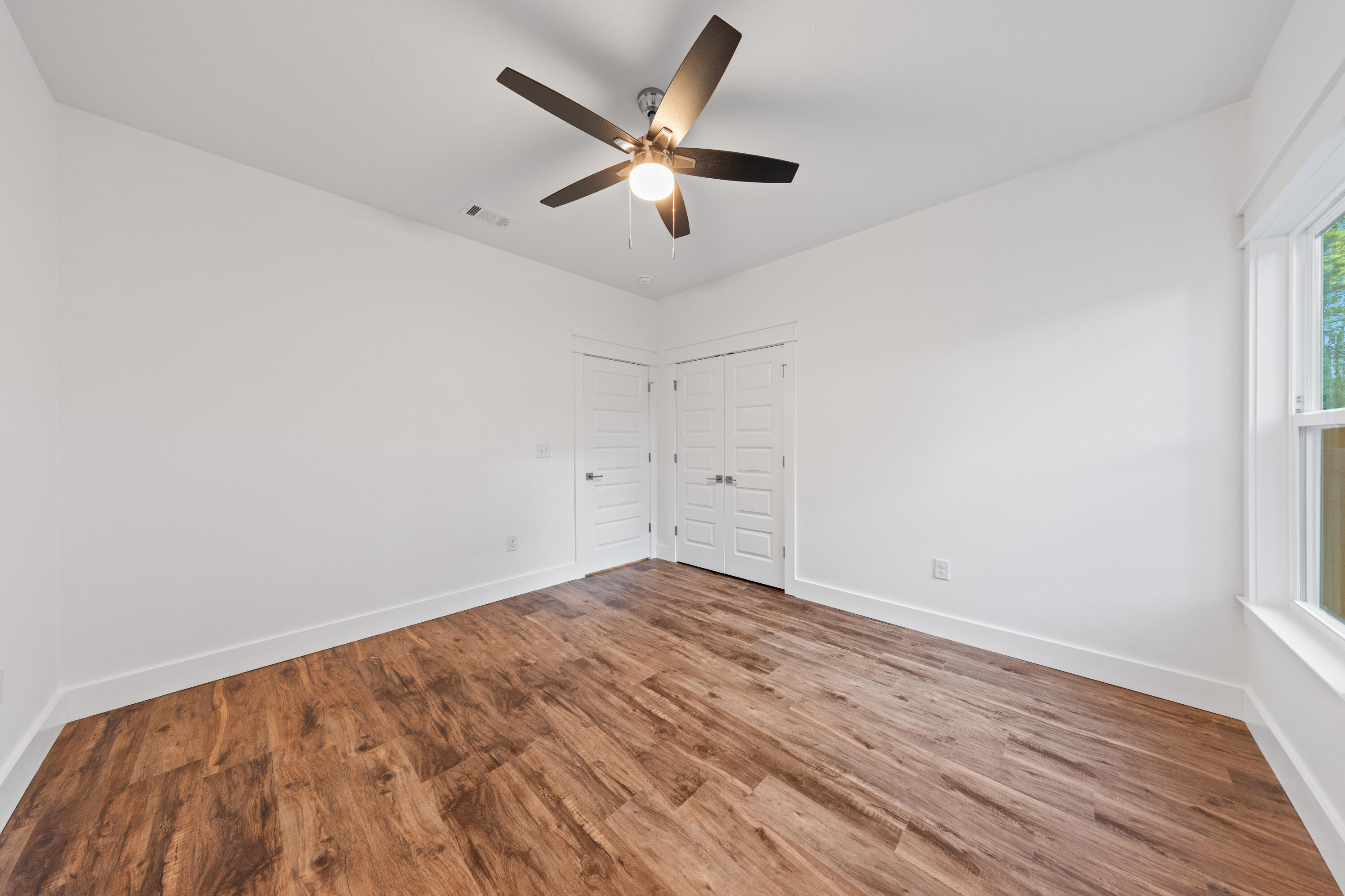 1239 E Point Washington Road