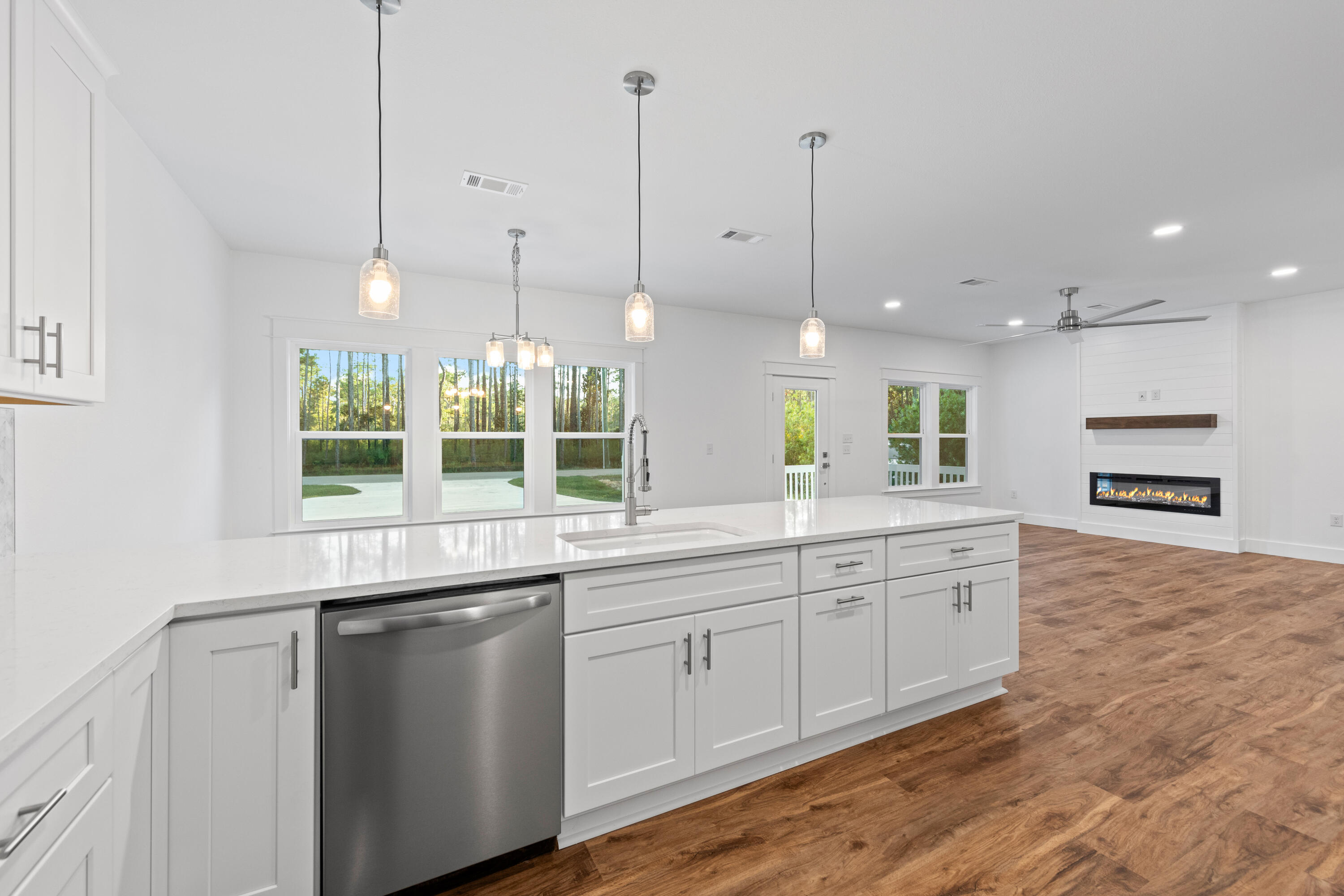 1239 E Point Washington Road