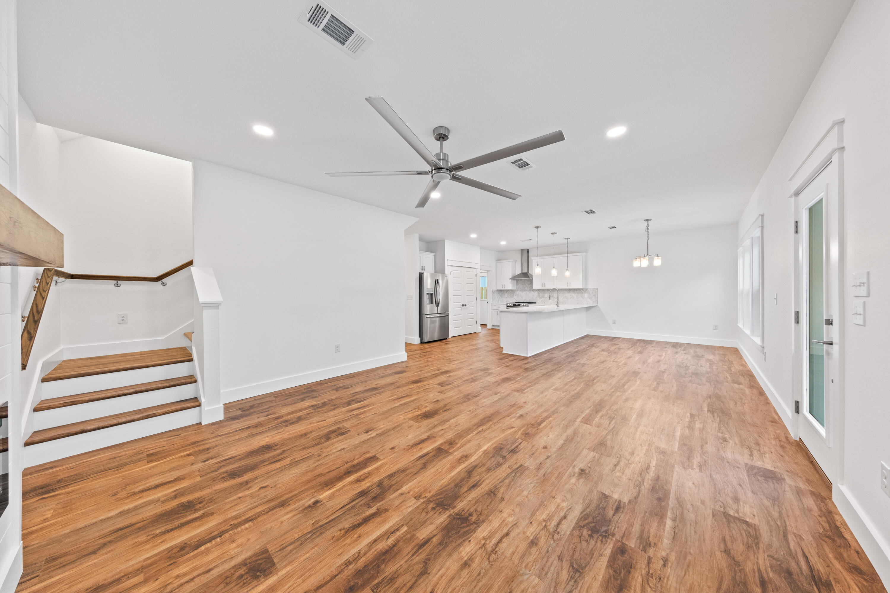 1239 E Point Washington Road