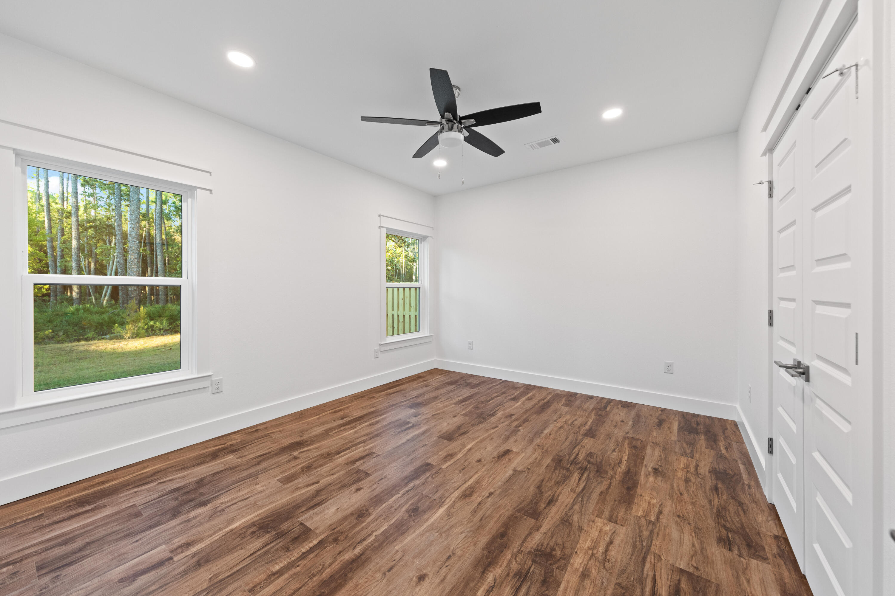 1239 E Point Washington Road