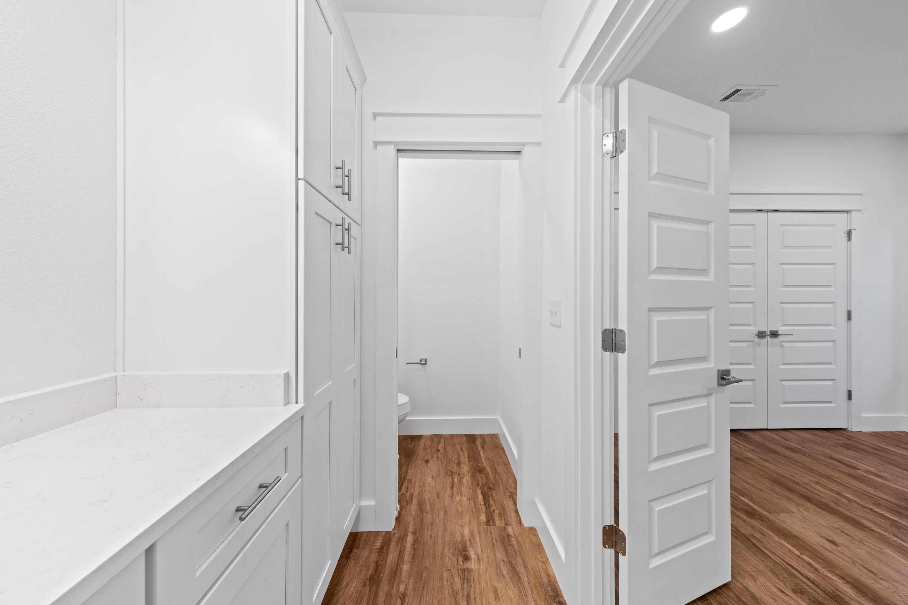 1239 E Point Washington Road