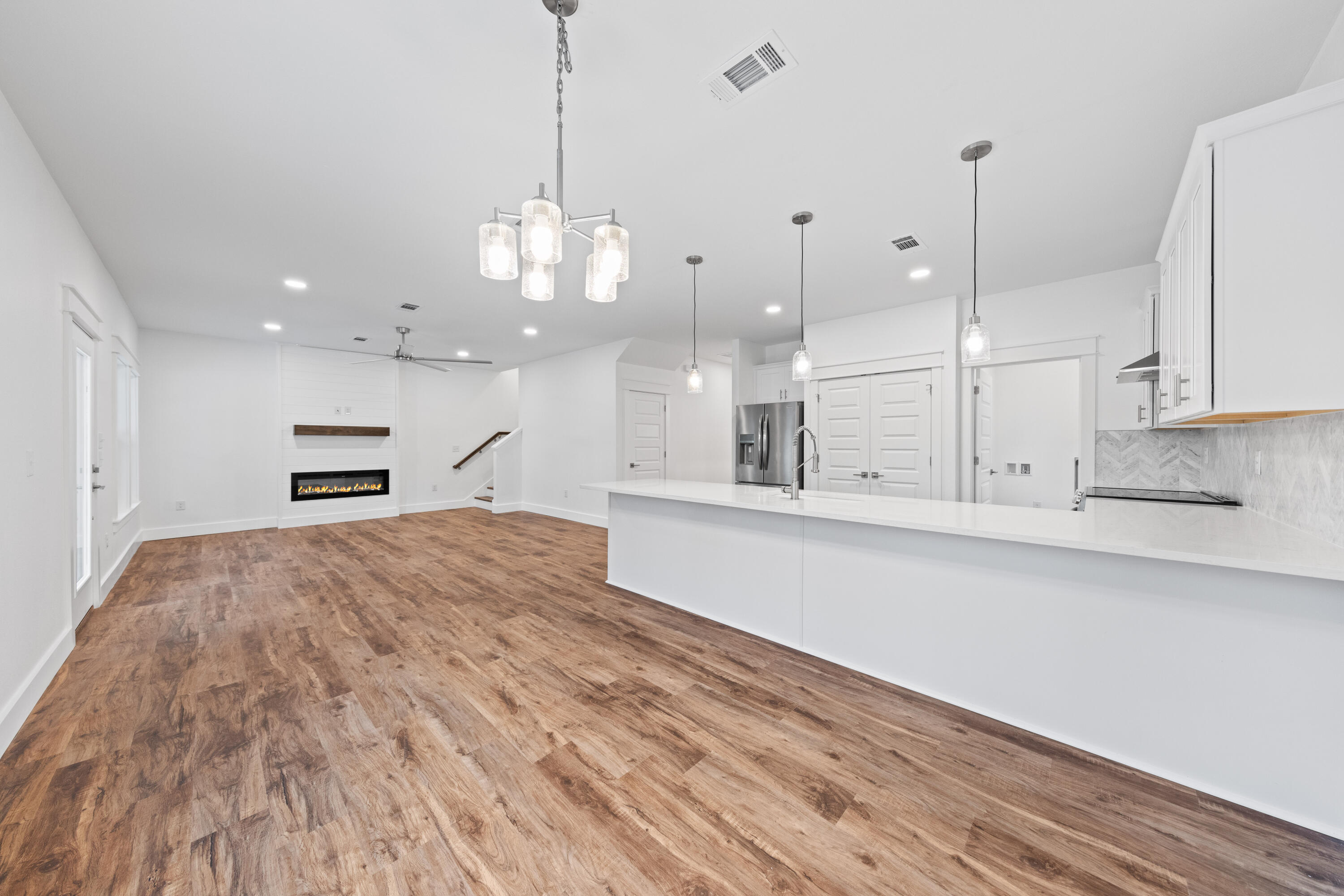 1239 E Point Washington Road