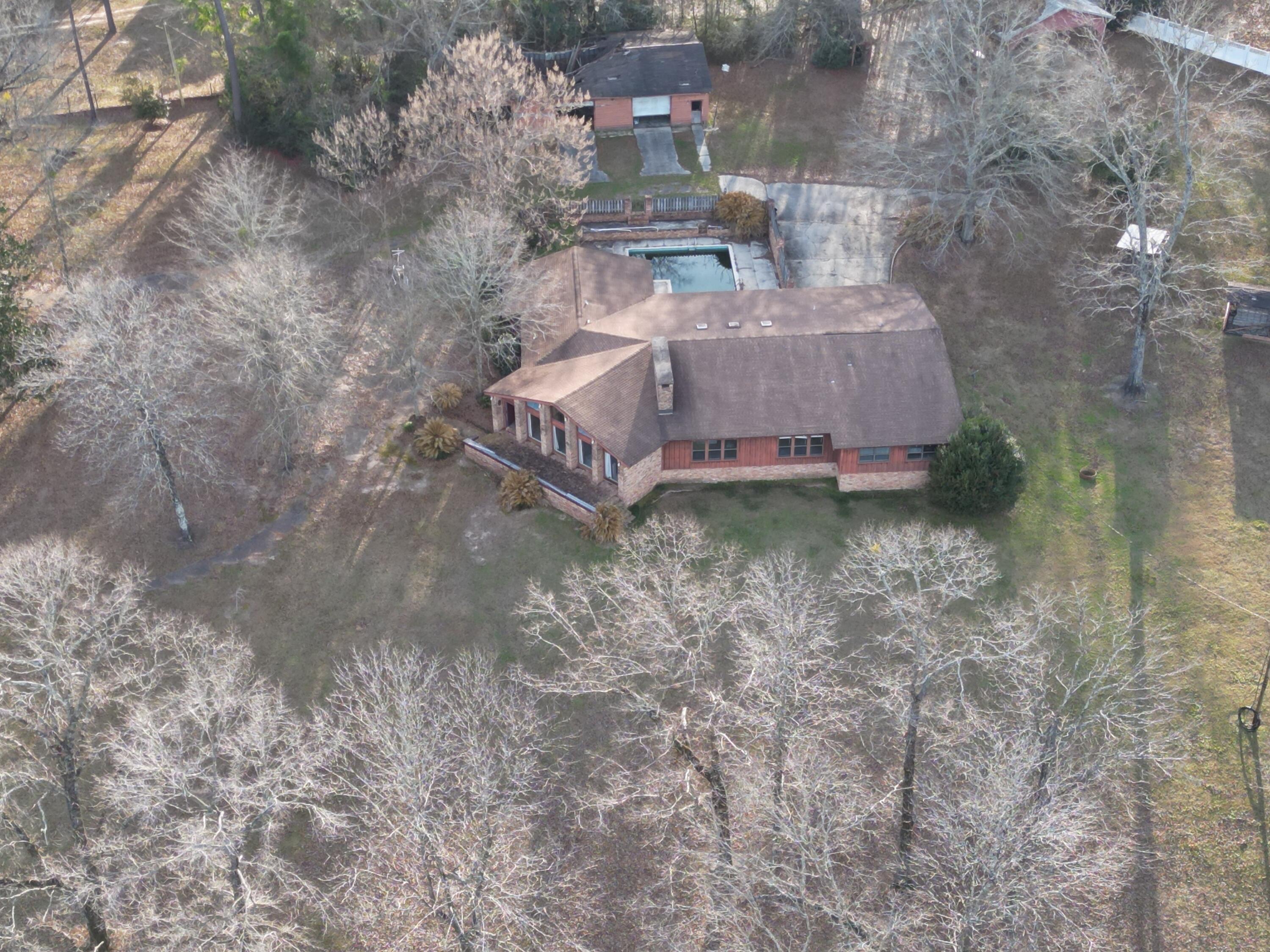 5131 Wiggins Lake Road
