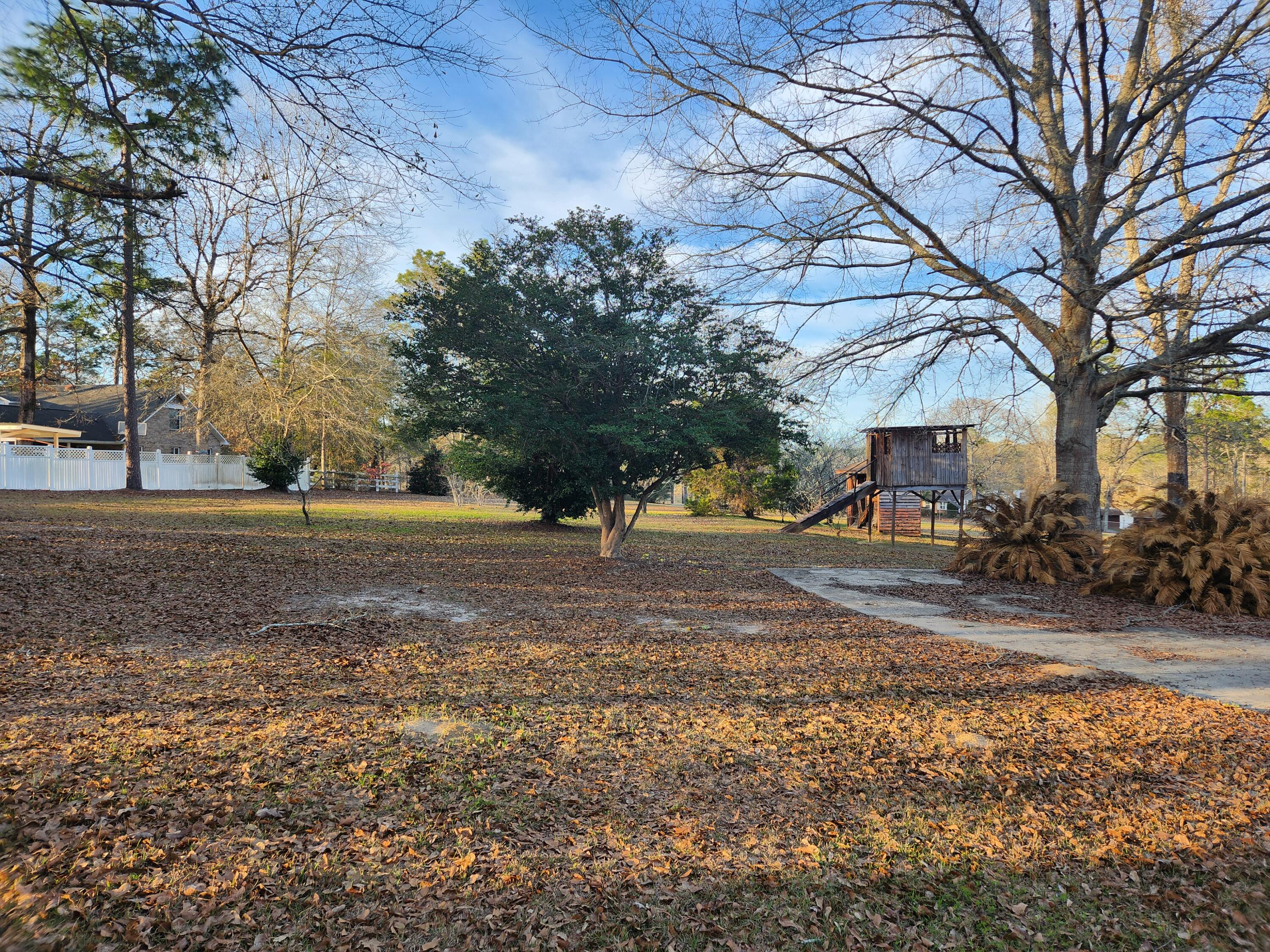 5131 Wiggins Lake Road