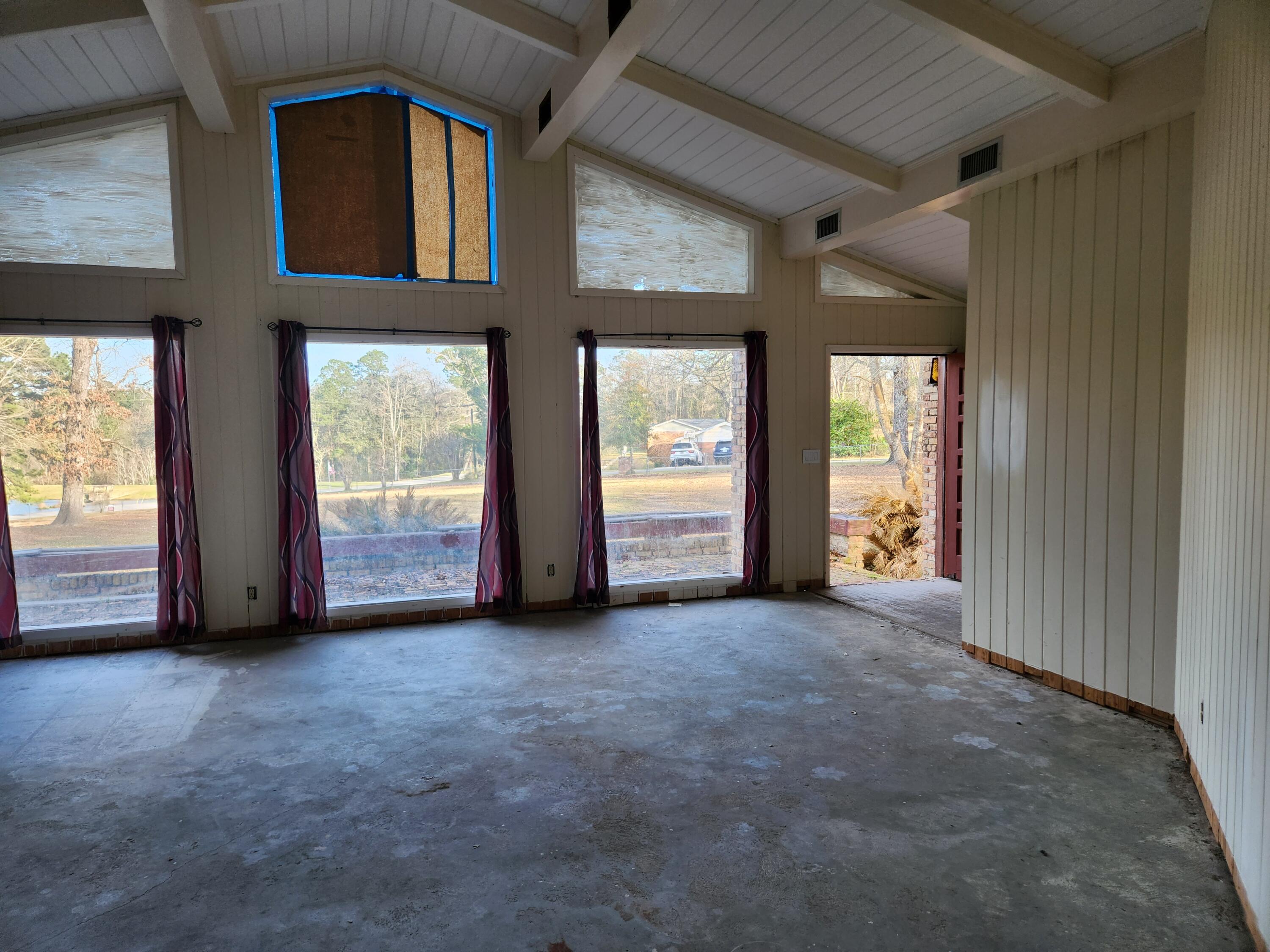 5131 Wiggins Lake Road