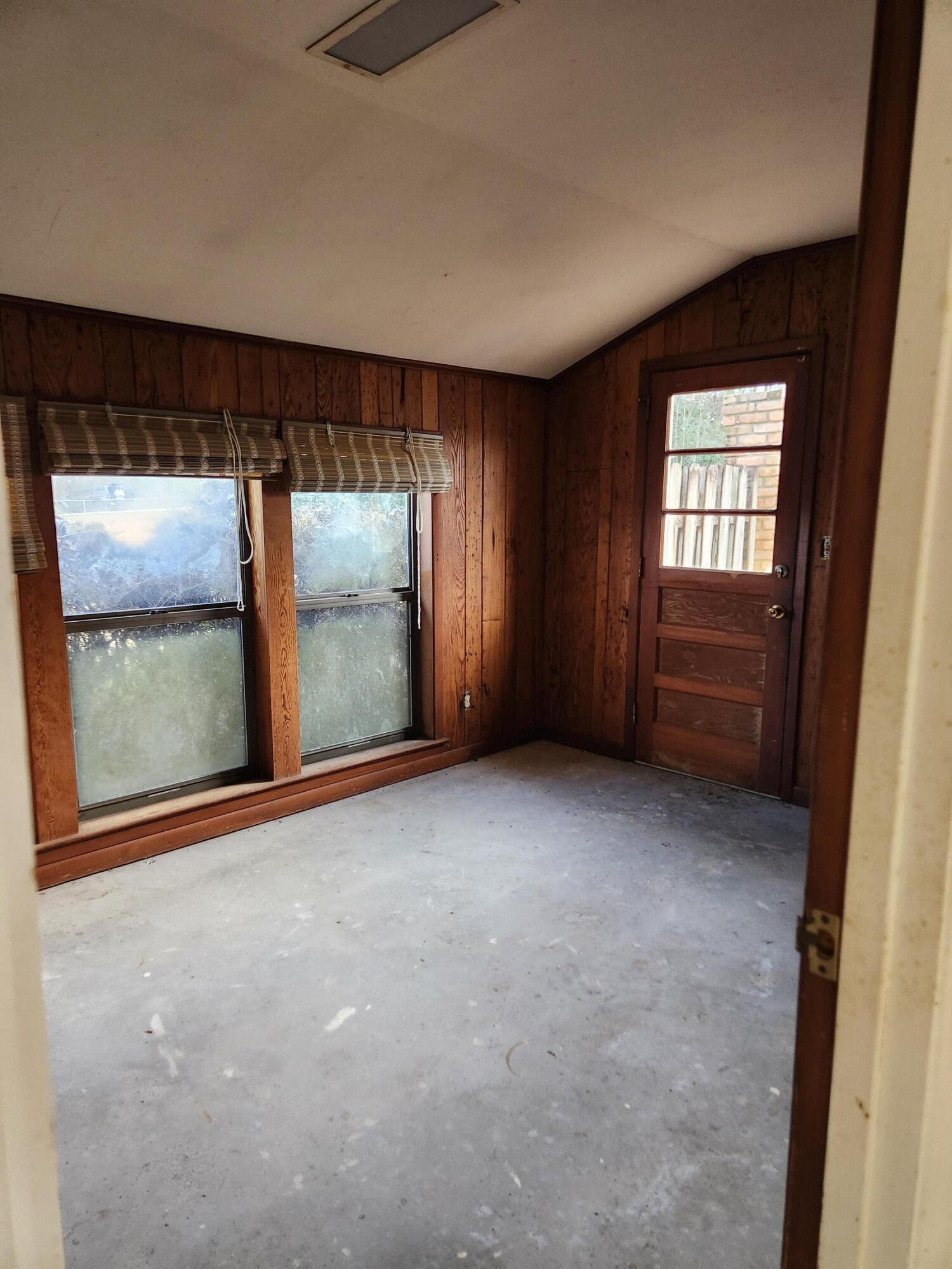 5131 Wiggins Lake Road