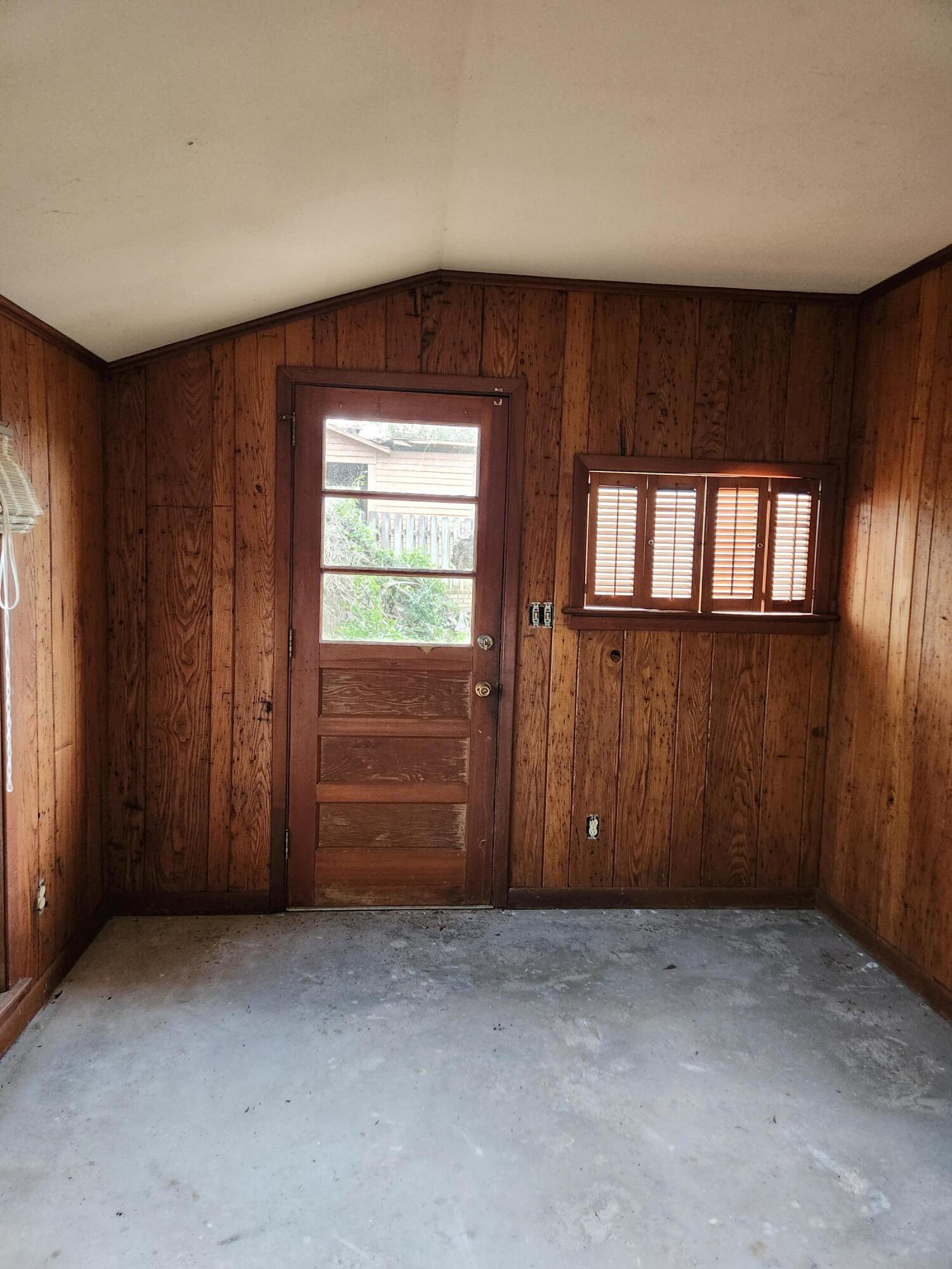 5131 Wiggins Lake Road
