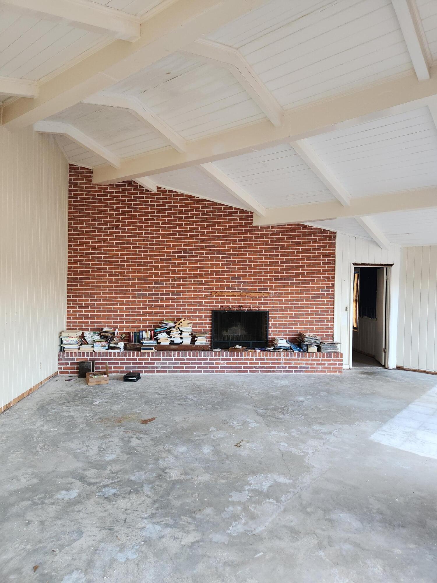 5131 Wiggins Lake Road