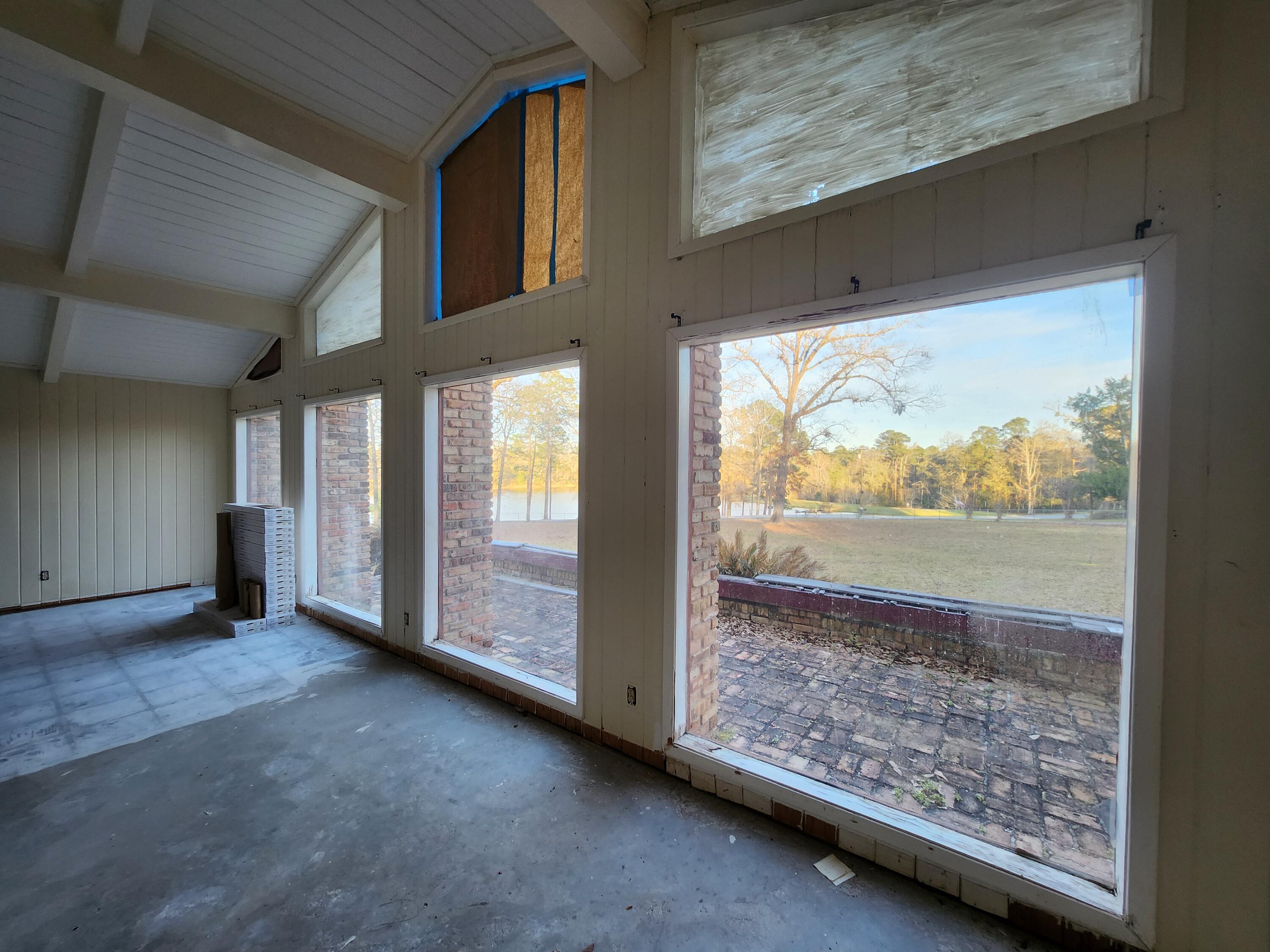 5131 Wiggins Lake Road