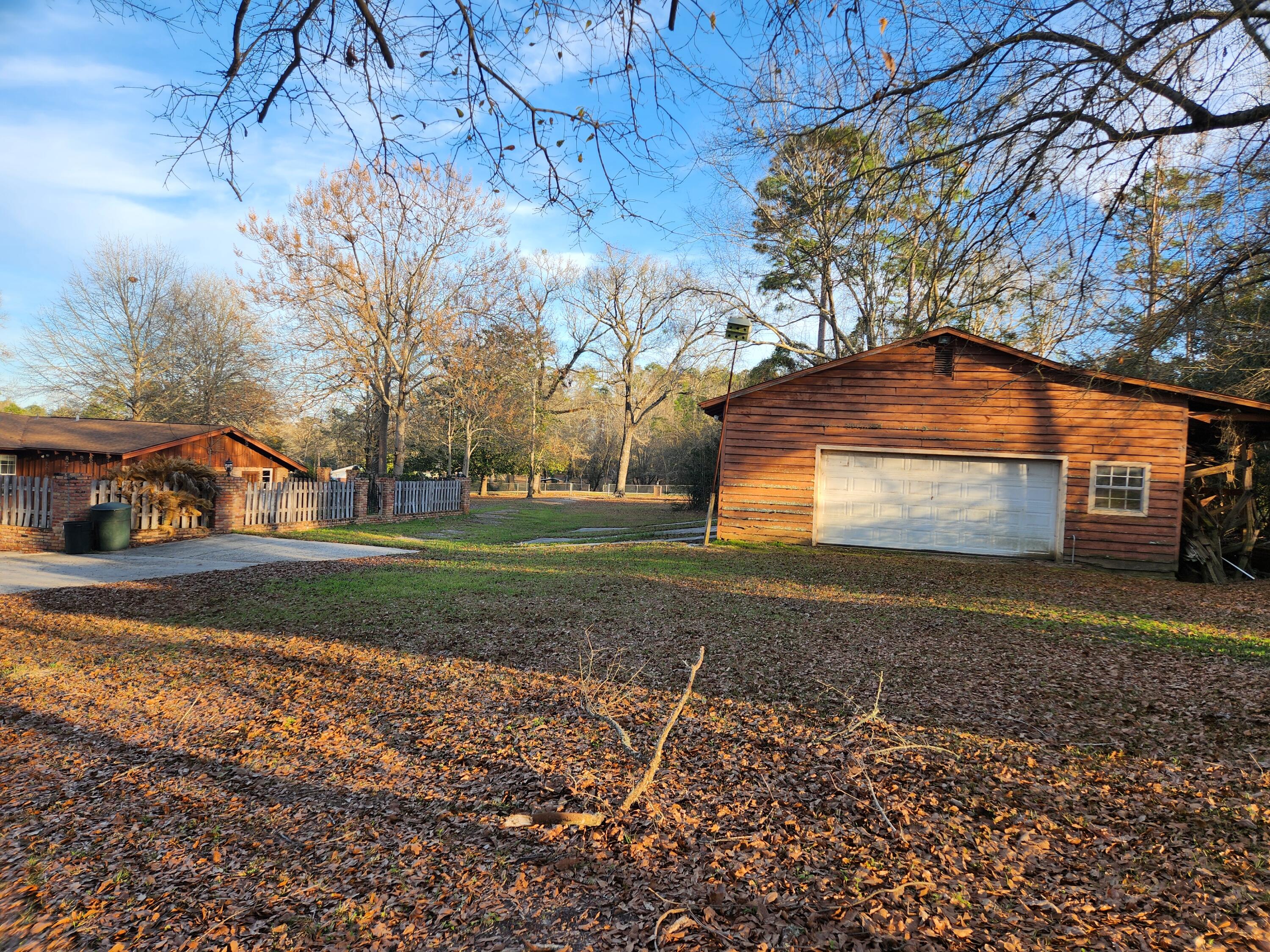 5131 Wiggins Lake Road