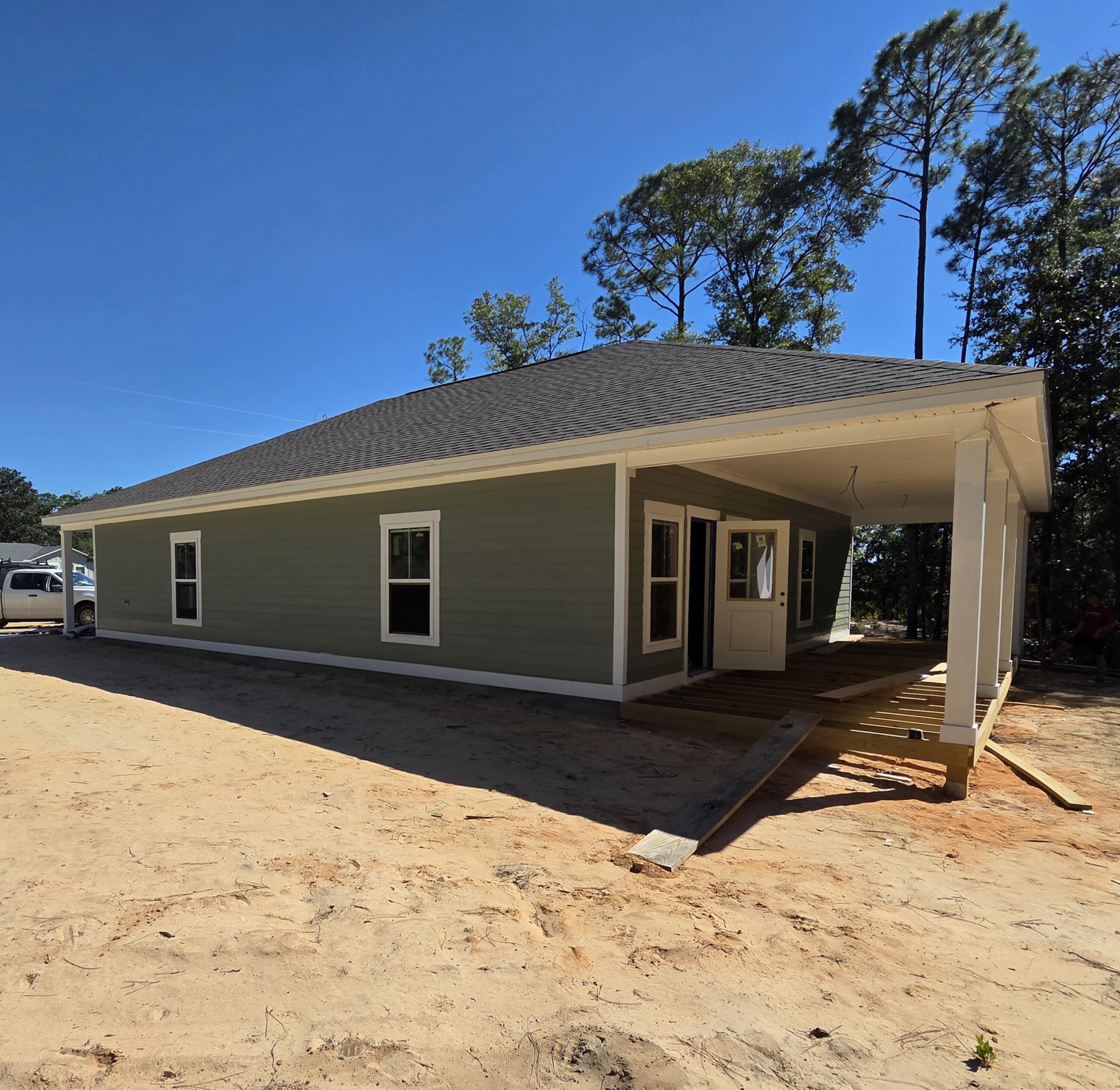 299 Wildwood Lks Drive, DeFuniak Springs