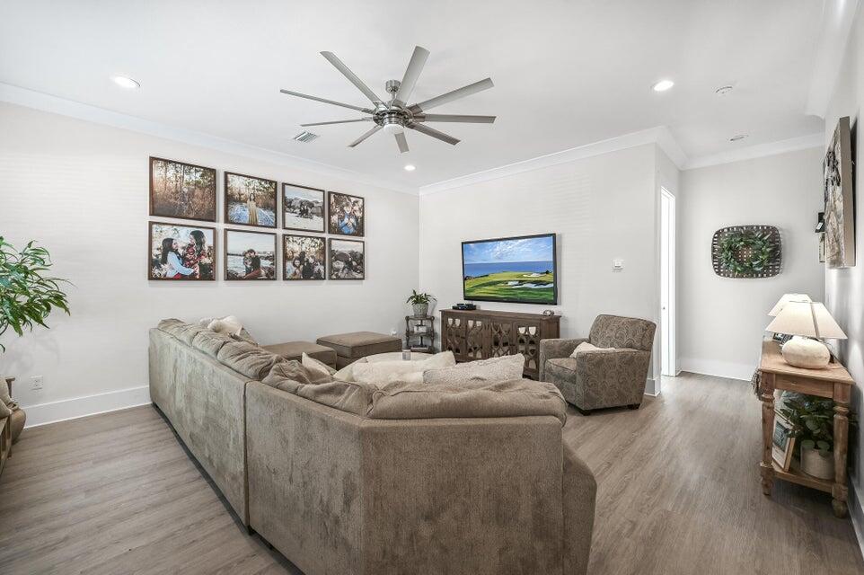 995 Airport Road UNIT 13
