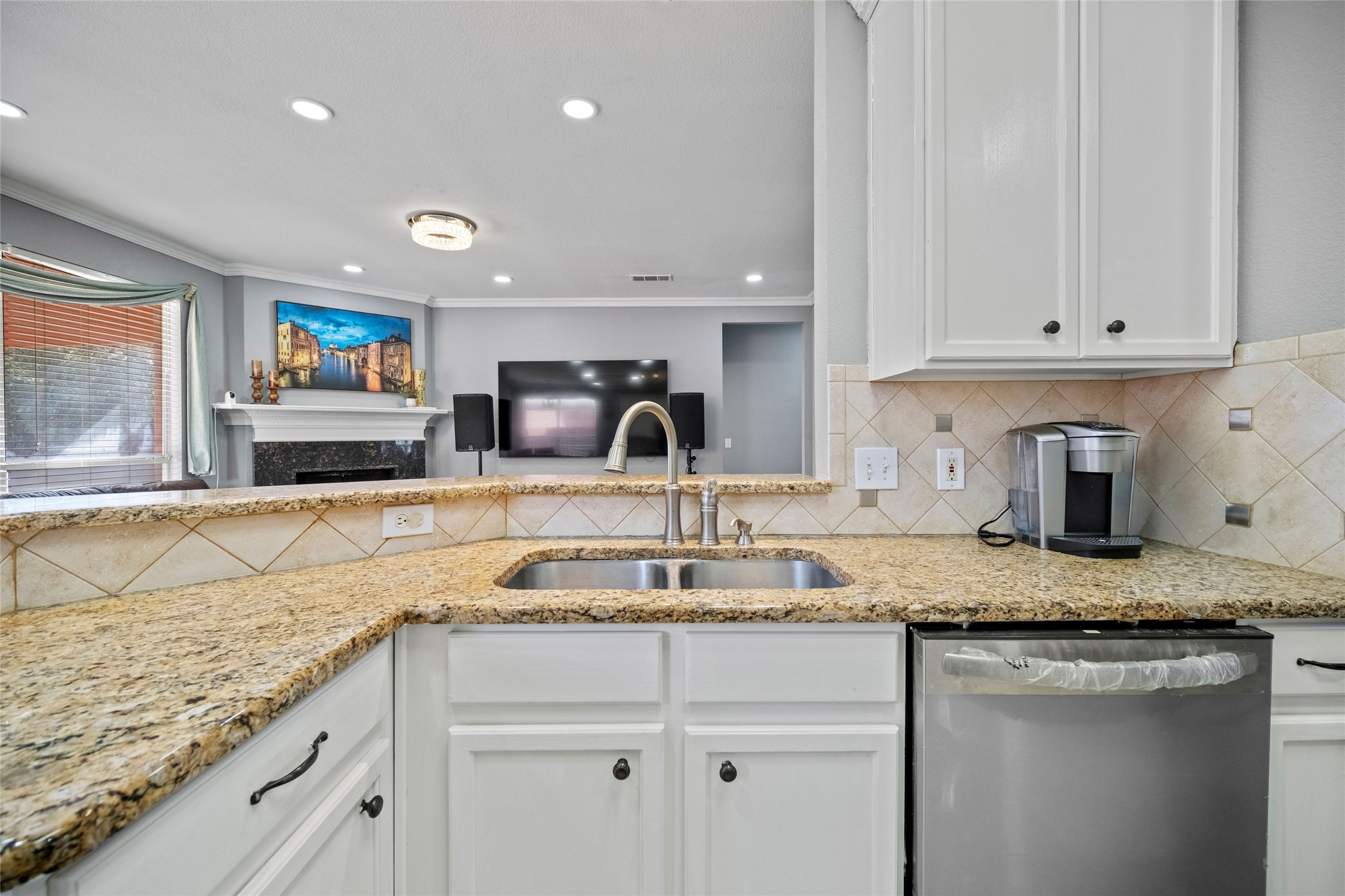 3816 Lacebark Lane