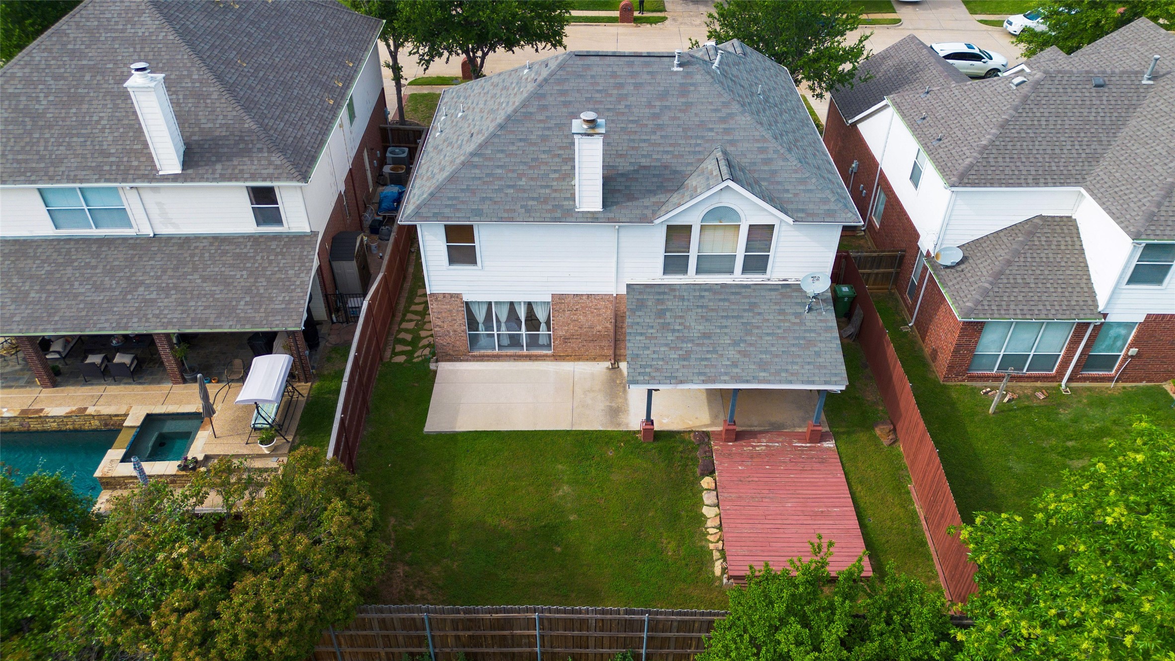 3816 Lacebark Lane