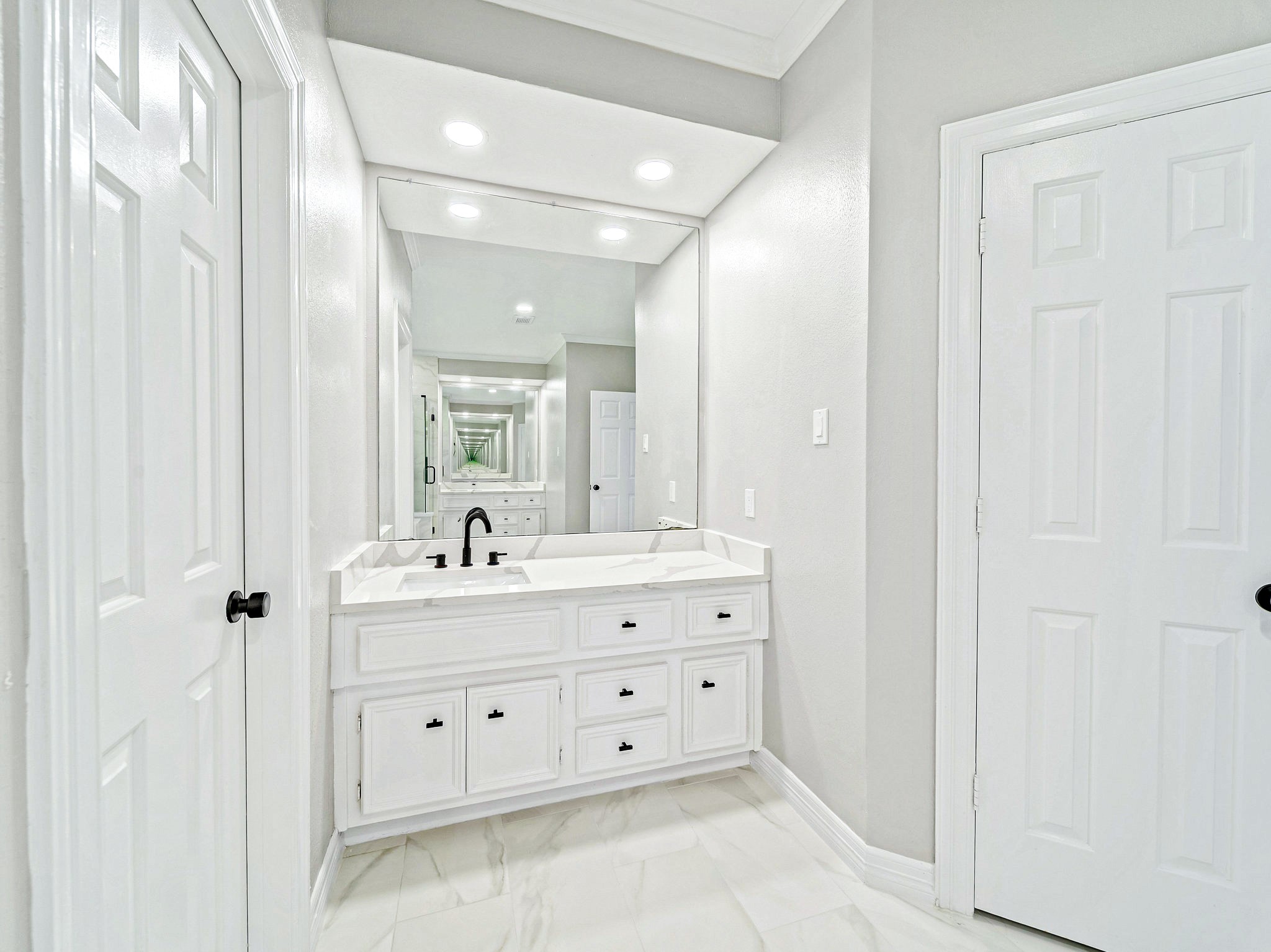 3007 Waterway Court