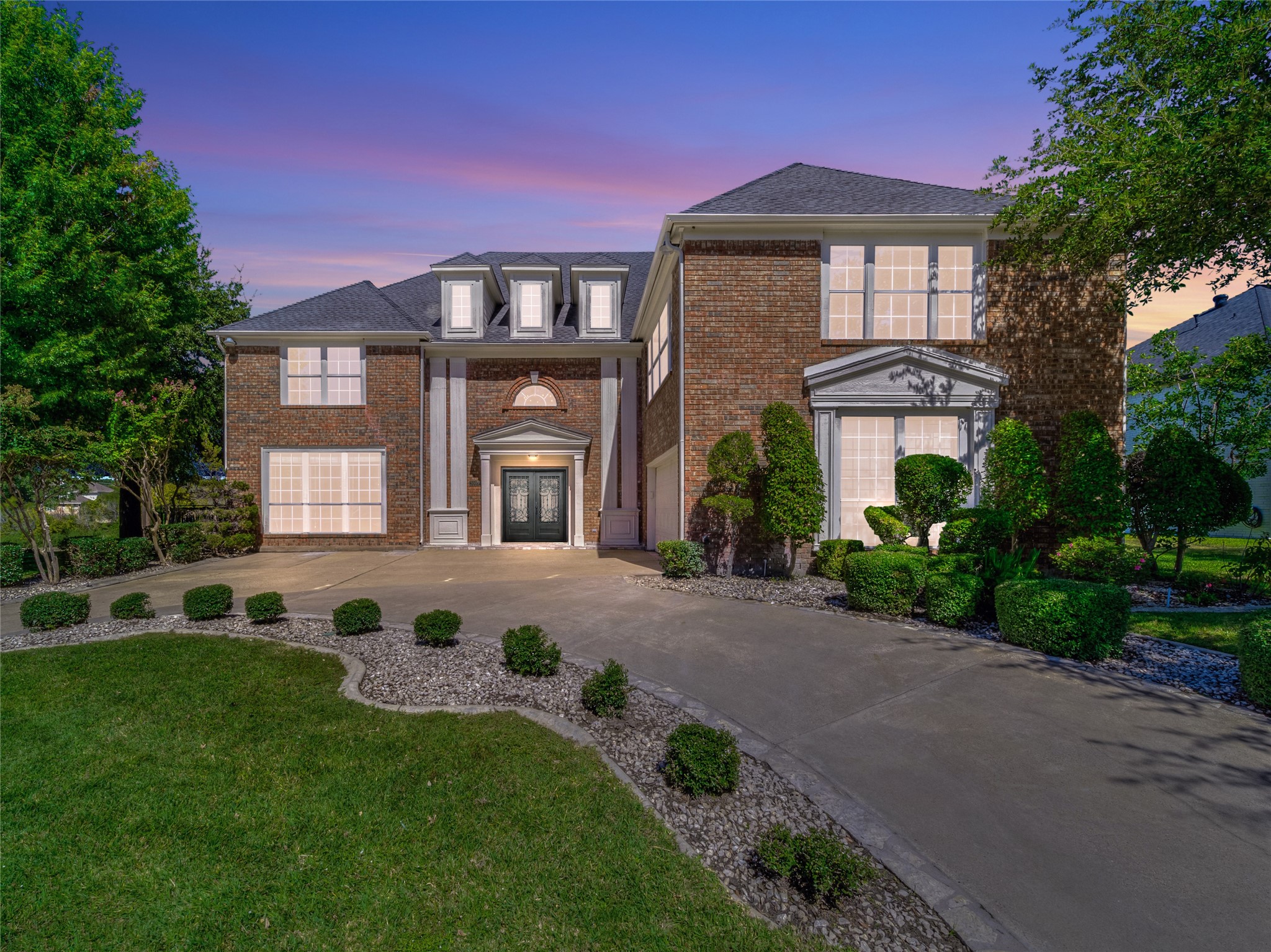 3007 Waterway Court