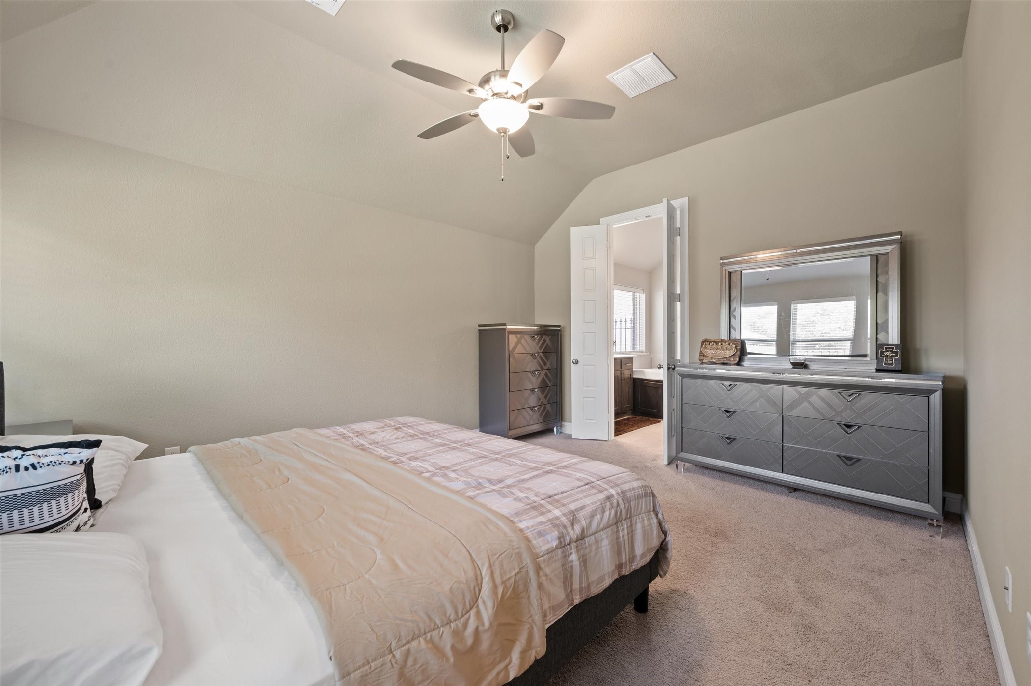 3827 Pine Valley Lane